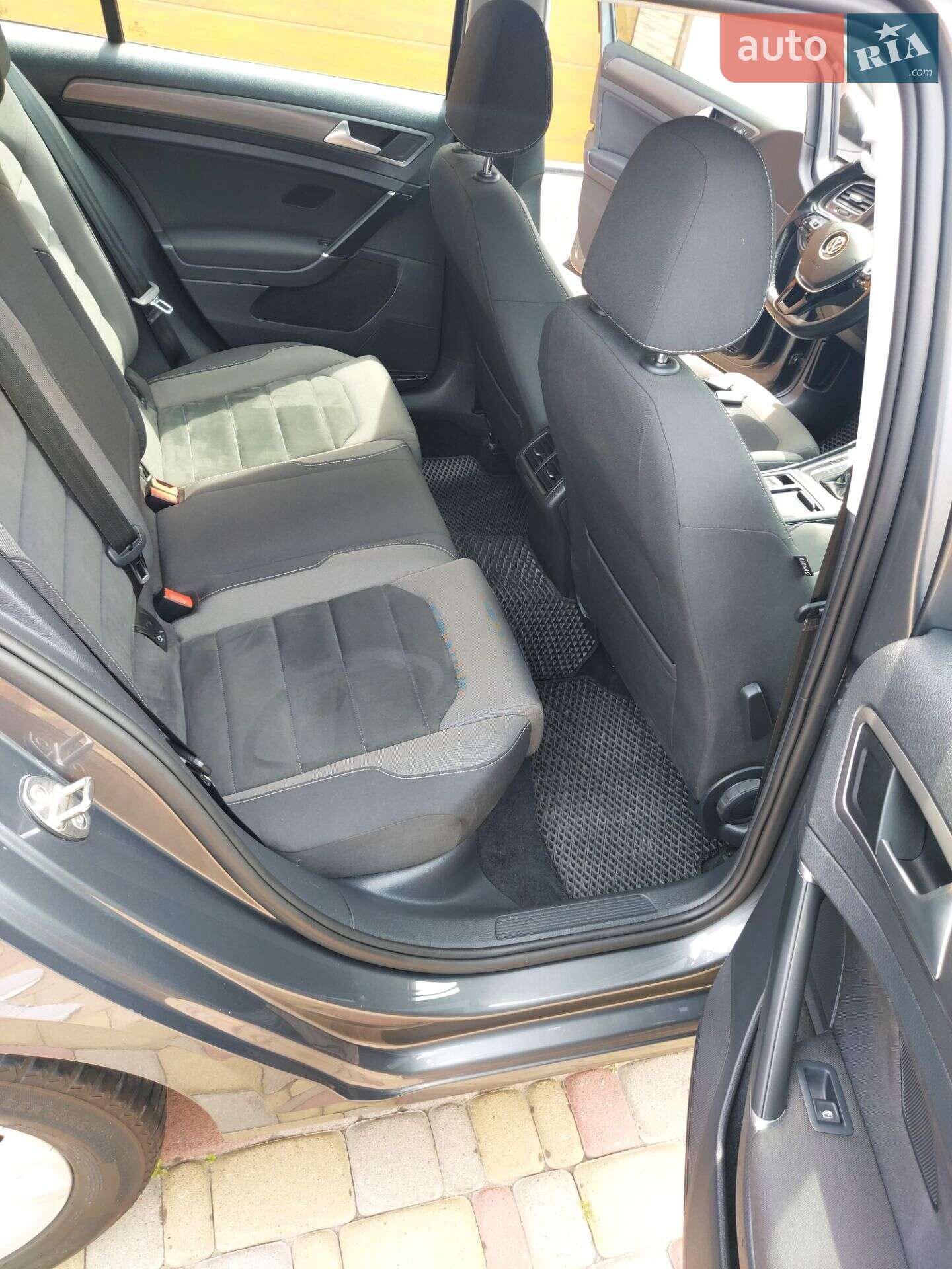 Volkswagen Golf 2017 VIN WVWZZZAUZJP548229 фото оголошення 25 з 28