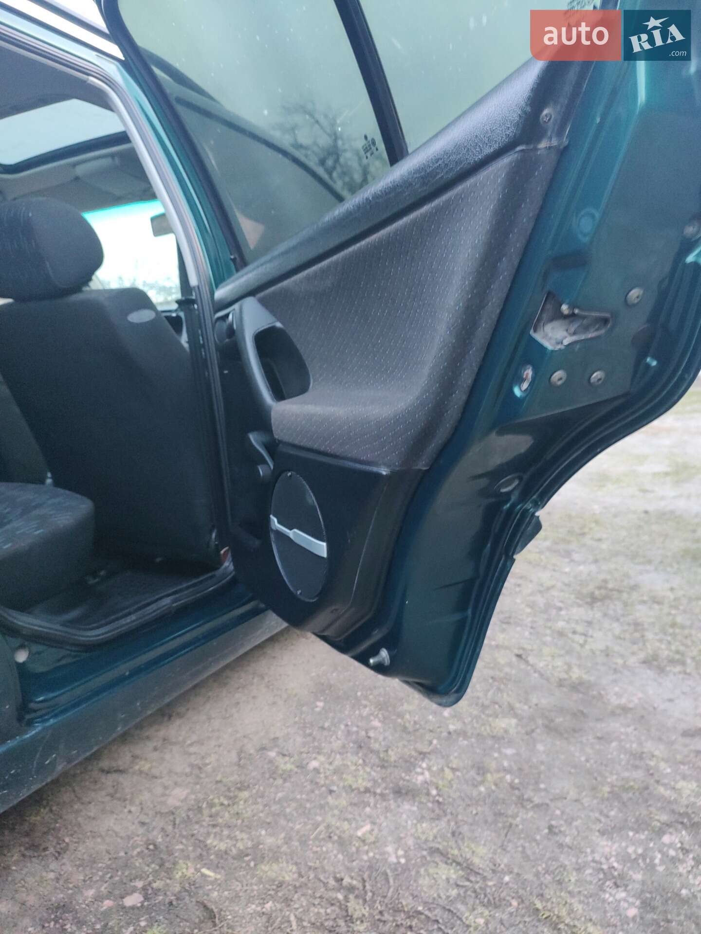 Volkswagen Golf 1998 VIN WVWZZZ1HZWW002729 фото оголошення 5 з 11