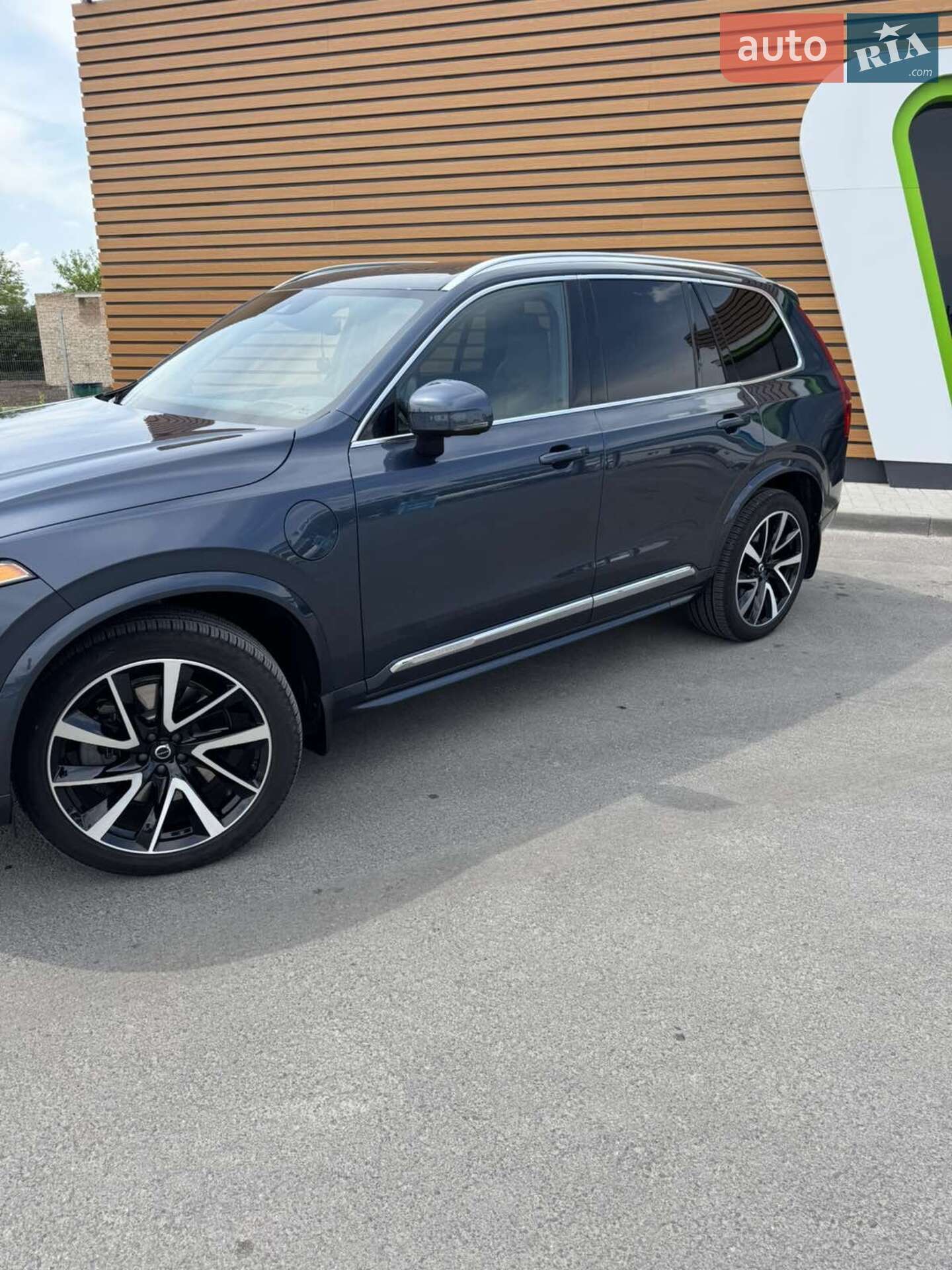 Volvo XC90 2021 VIN YV4BR0CK8M1738847 фото оголошення 4 з 33