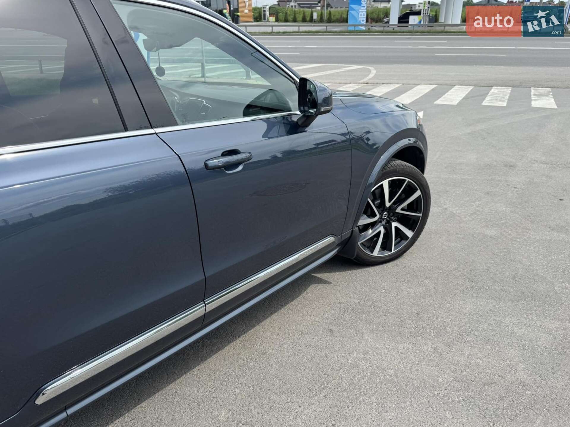 Volvo XC90 2021 VIN YV4BR0CK8M1738847 фото оголошення 21 з 33