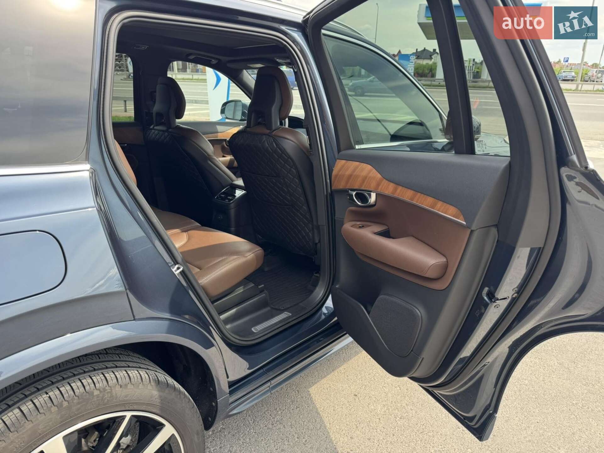 Volvo XC90 2021 VIN YV4BR0CK8M1738847 фото оголошення 23 з 33