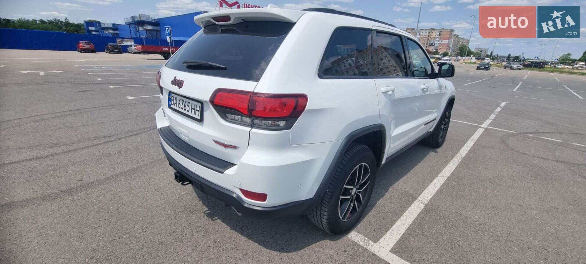 Jeep Grand Cherokee 2018 VIN 1C4RJFLM6JC387112 фото оголошення 6 з 16