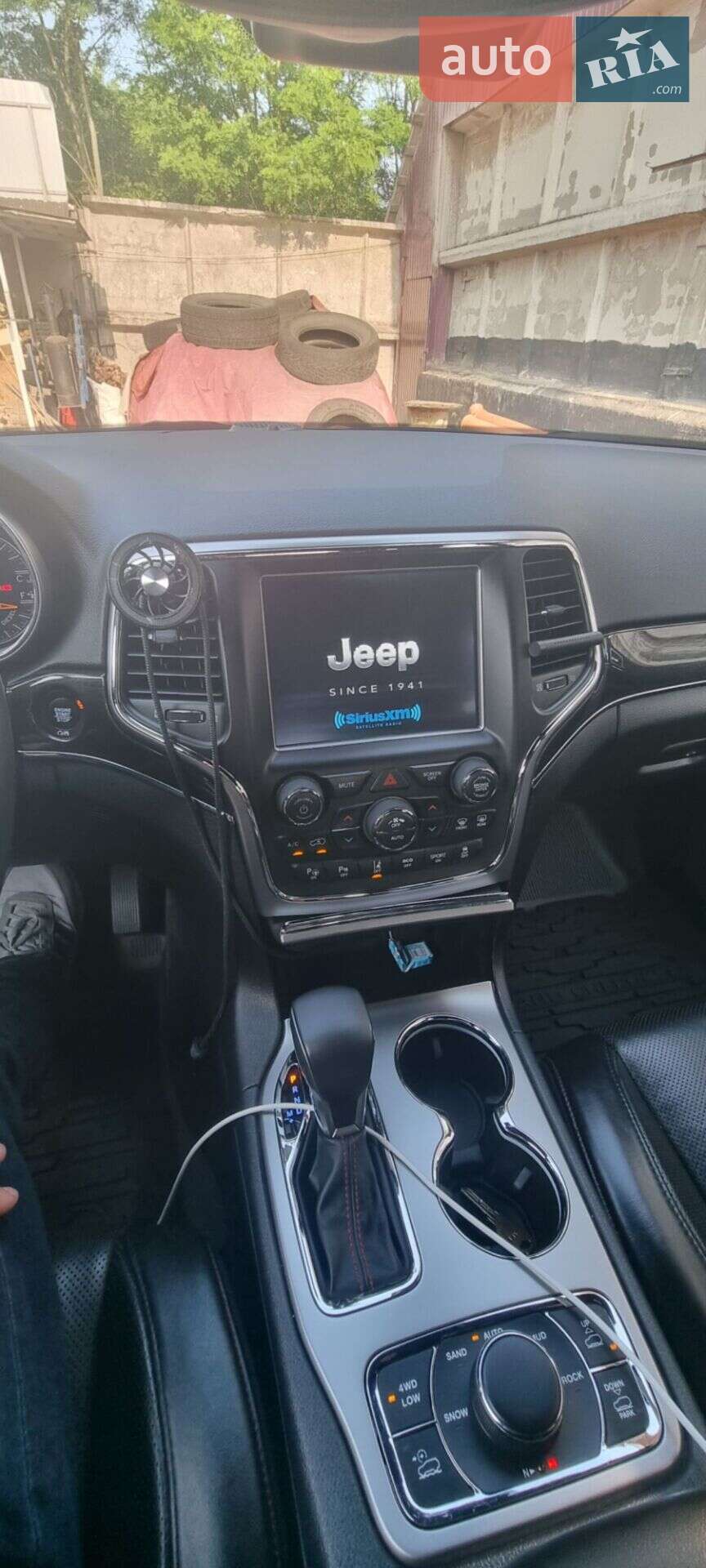 Jeep Grand Cherokee 2018 VIN 1C4RJFLM6JC387112 фото оголошення 16 з 16
