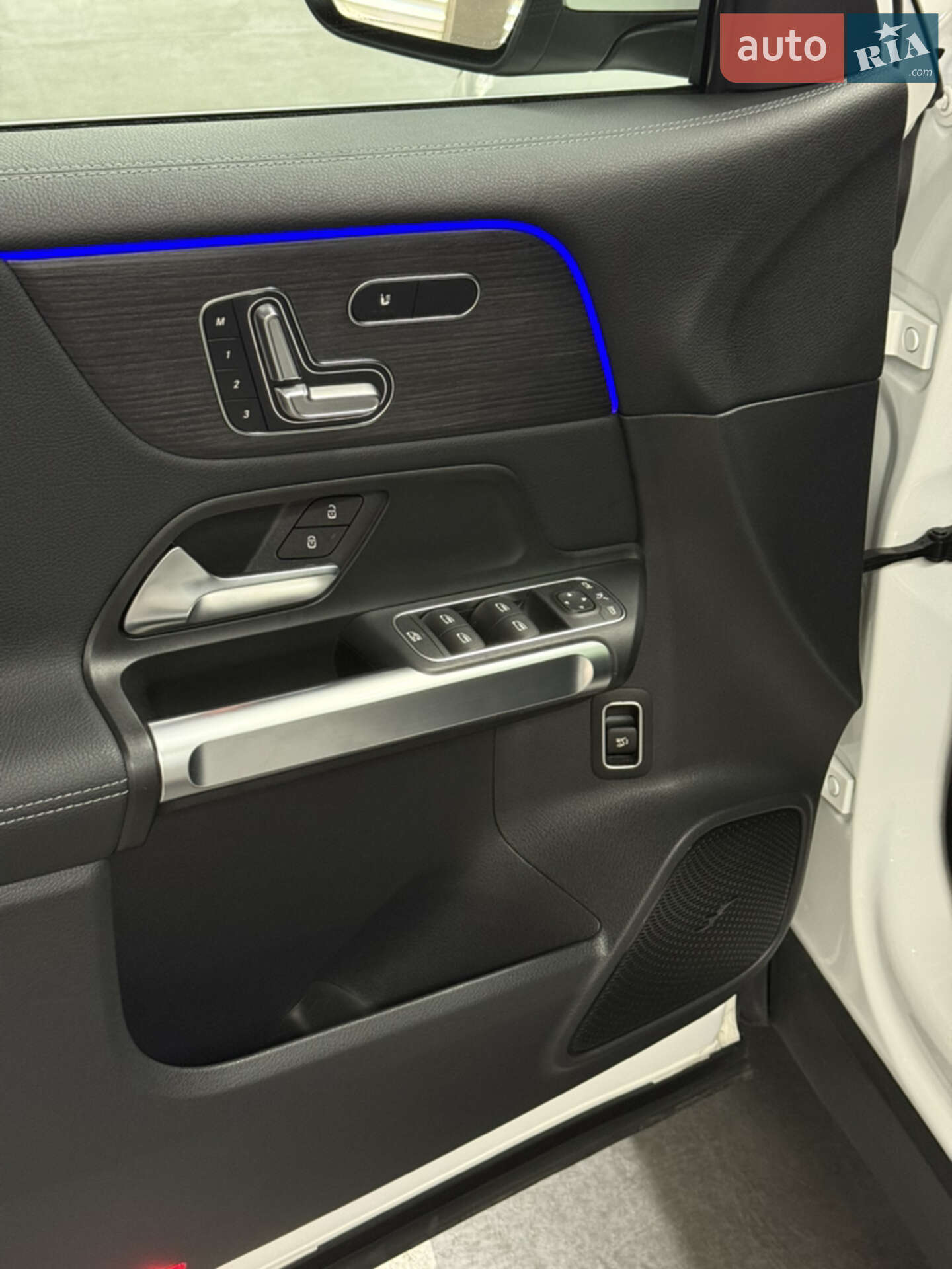 Mercedes-Benz EQB 2023 VIN W1N9M0KB9PN069348 фото оголошення 16 з 31