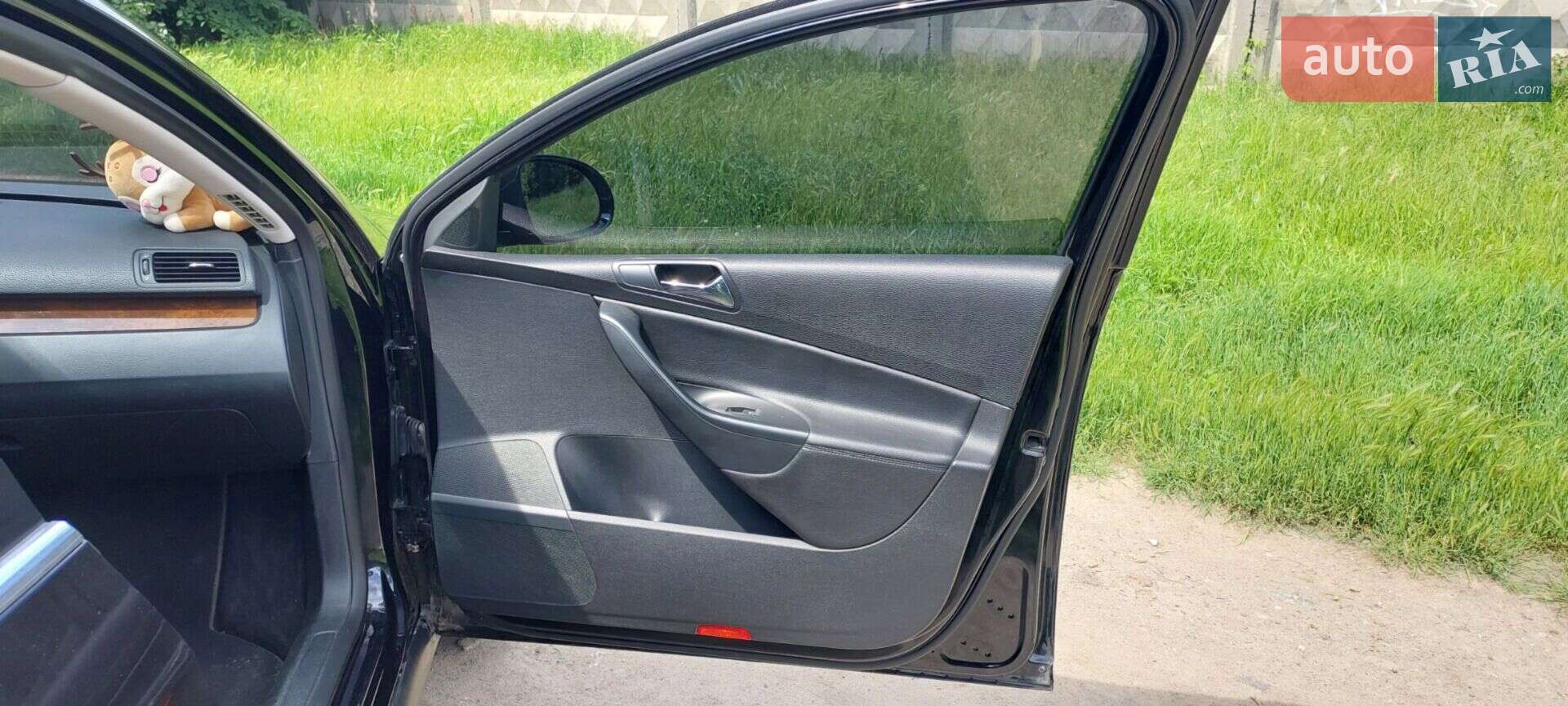 Volkswagen Passat 2007 VIN WVWZZZ3CZ8E010758 фото оголошення 18 з 40