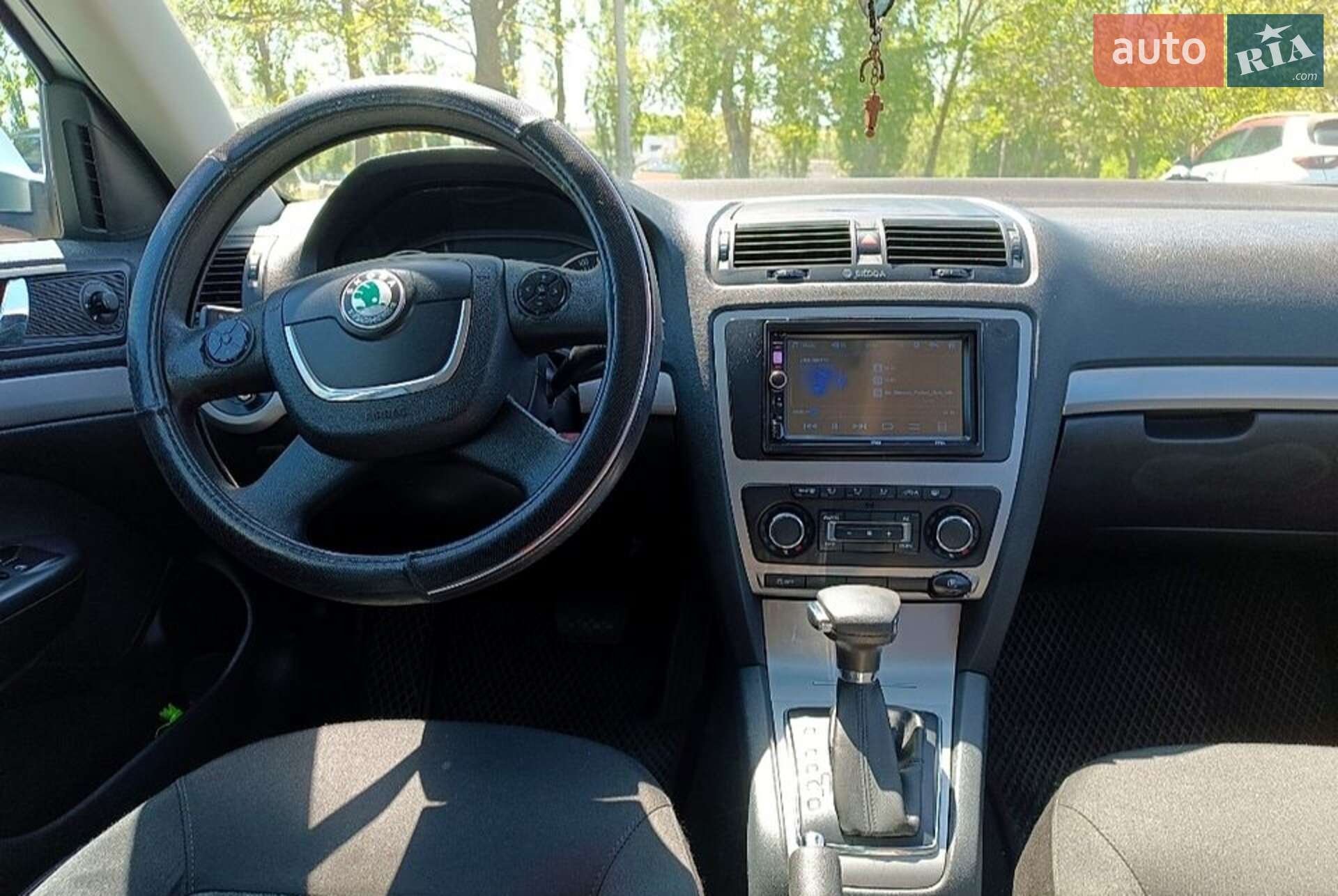 Skoda Octavia 2012 VIN TMBBK41Z6CB159170 фото оголошення 3 з 5