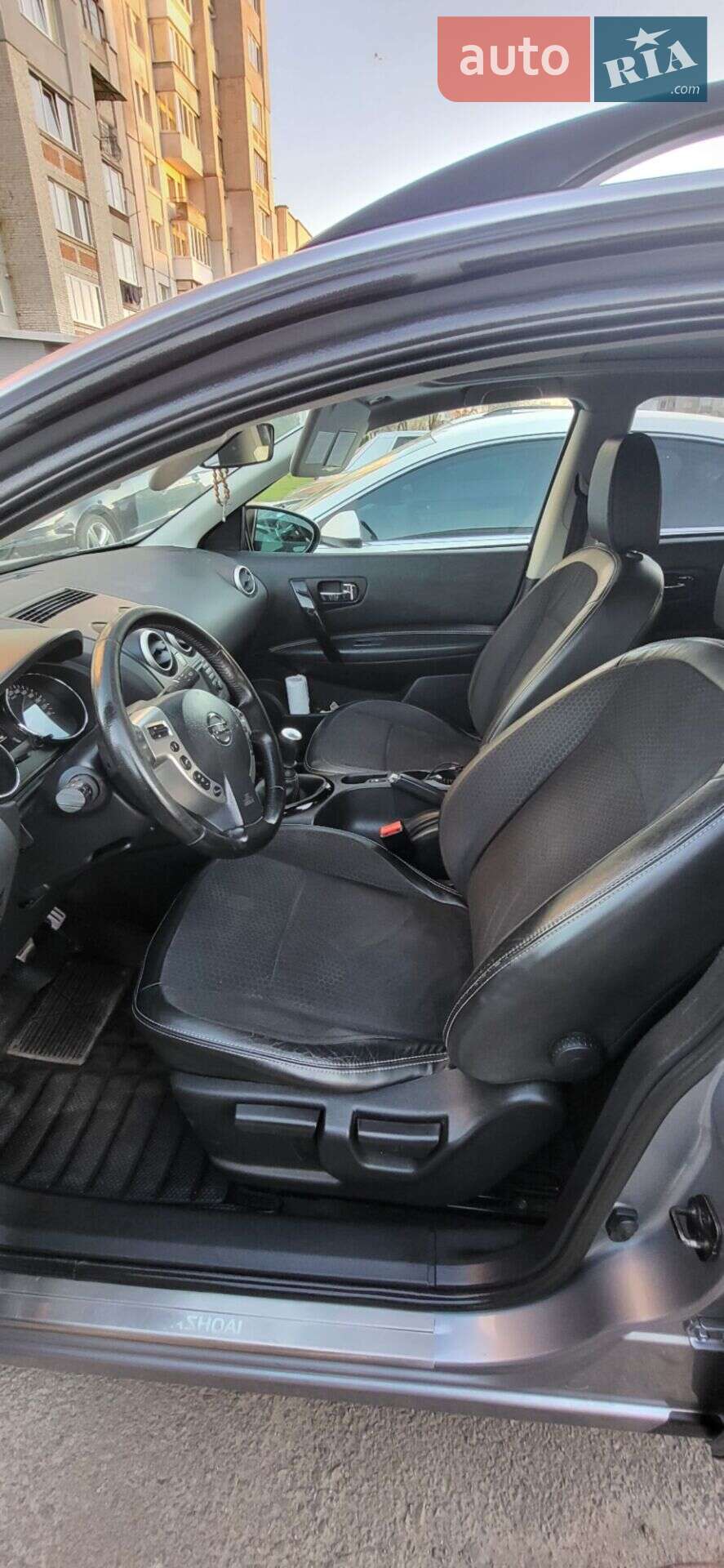 Nissan Qashqai 2013 VIN SJNFCAJ10U2812346 фото оголошення 12 з 33
