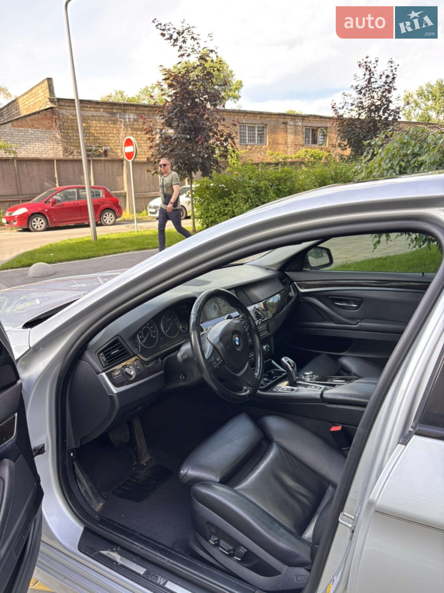 BMW 5 Series 2011 VIN WBAFR7C53BC806011 фото оголошення 3 з 16