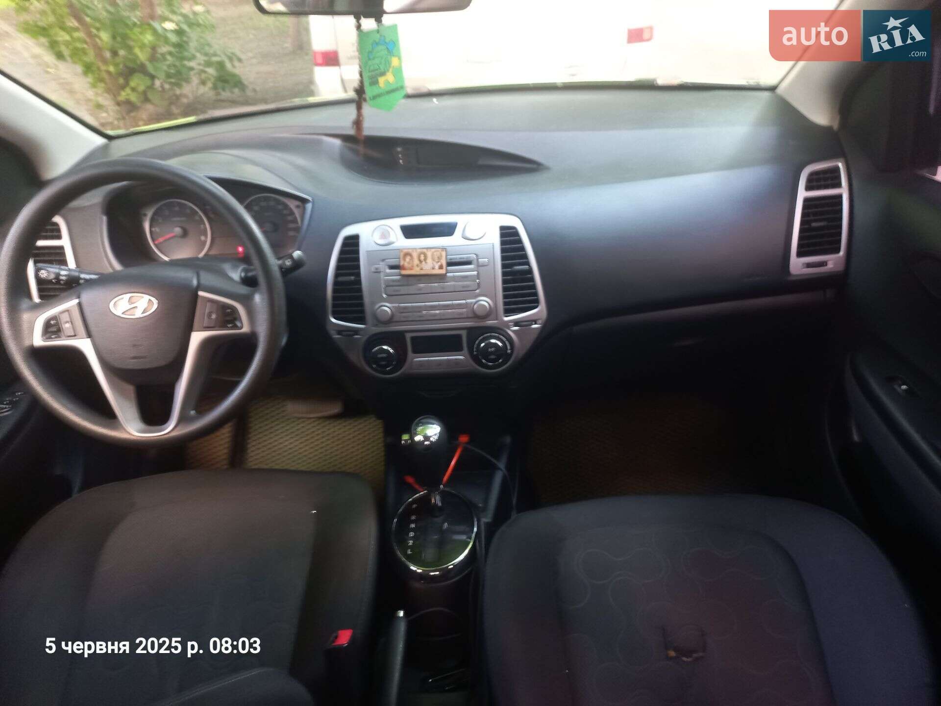 Hyundai i20 2011 VIN MALBB51CBCM356791 фото оголошення 3 з 17
