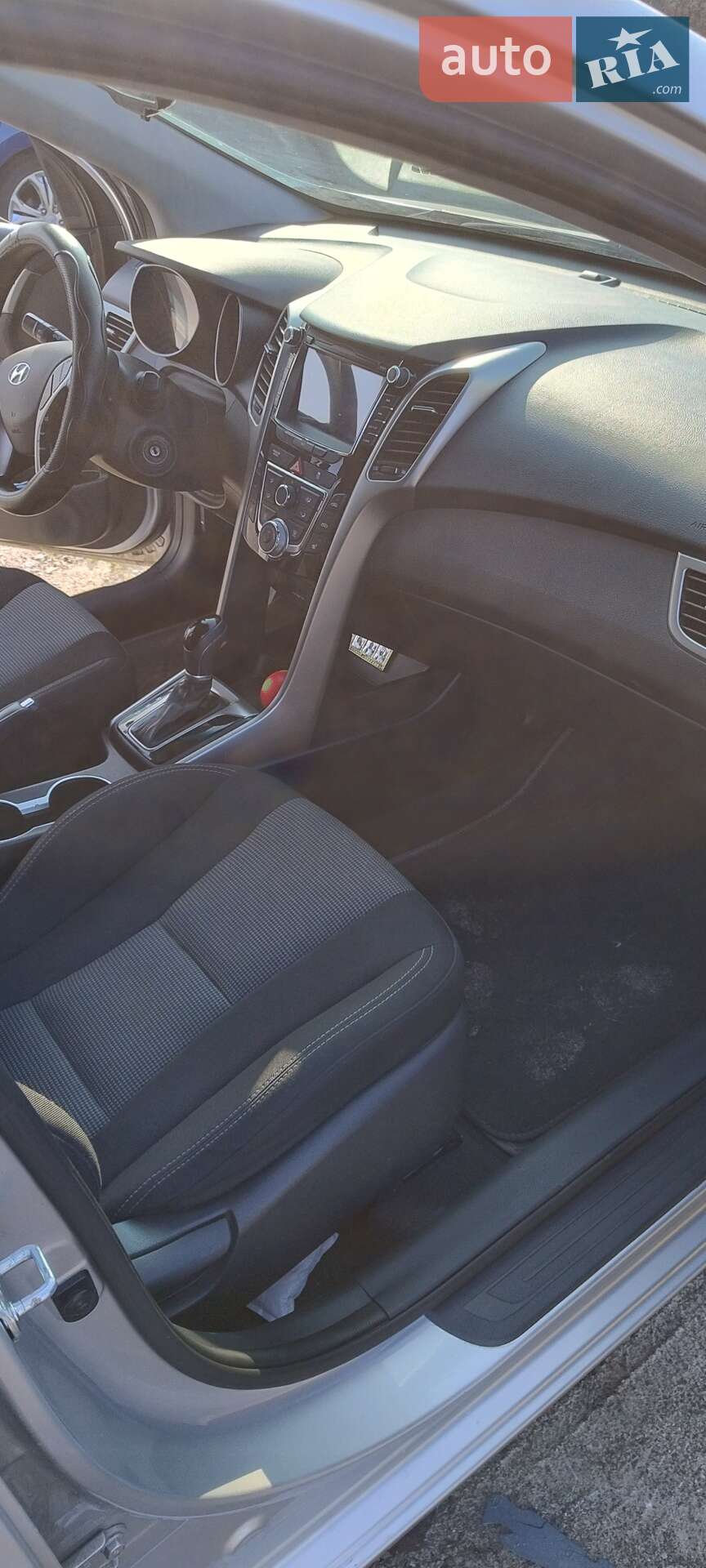 Hyundai Elantra 2012 VIN KMHD35LE2DU073720 фото оголошення 3 з 26