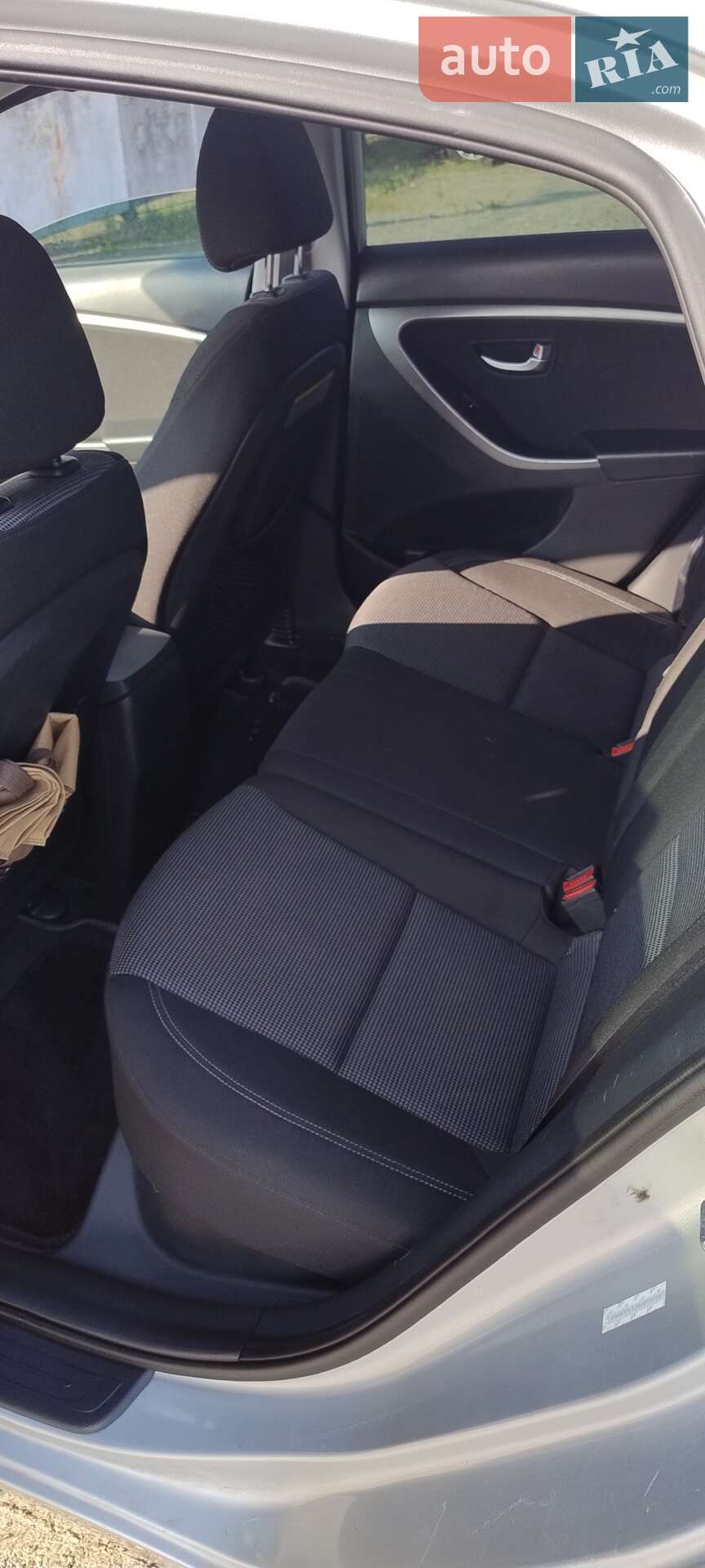 Hyundai Elantra 2012 VIN KMHD35LE2DU073720 фото оголошення 6 з 26