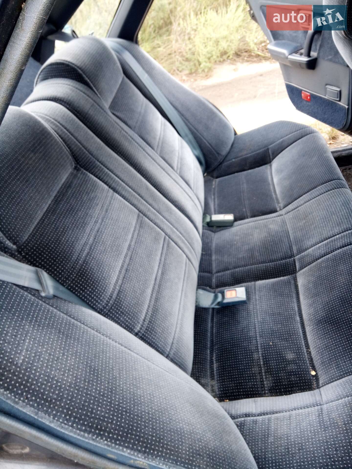 Nissan Bluebird 1986 VIN JN10FNT12U0115693 фото оголошення 4 з 9