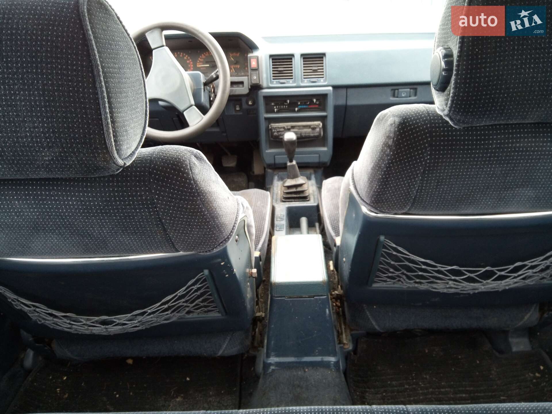 Nissan Bluebird 1986 VIN JN10FNT12U0115693 фото оголошення 6 з 9