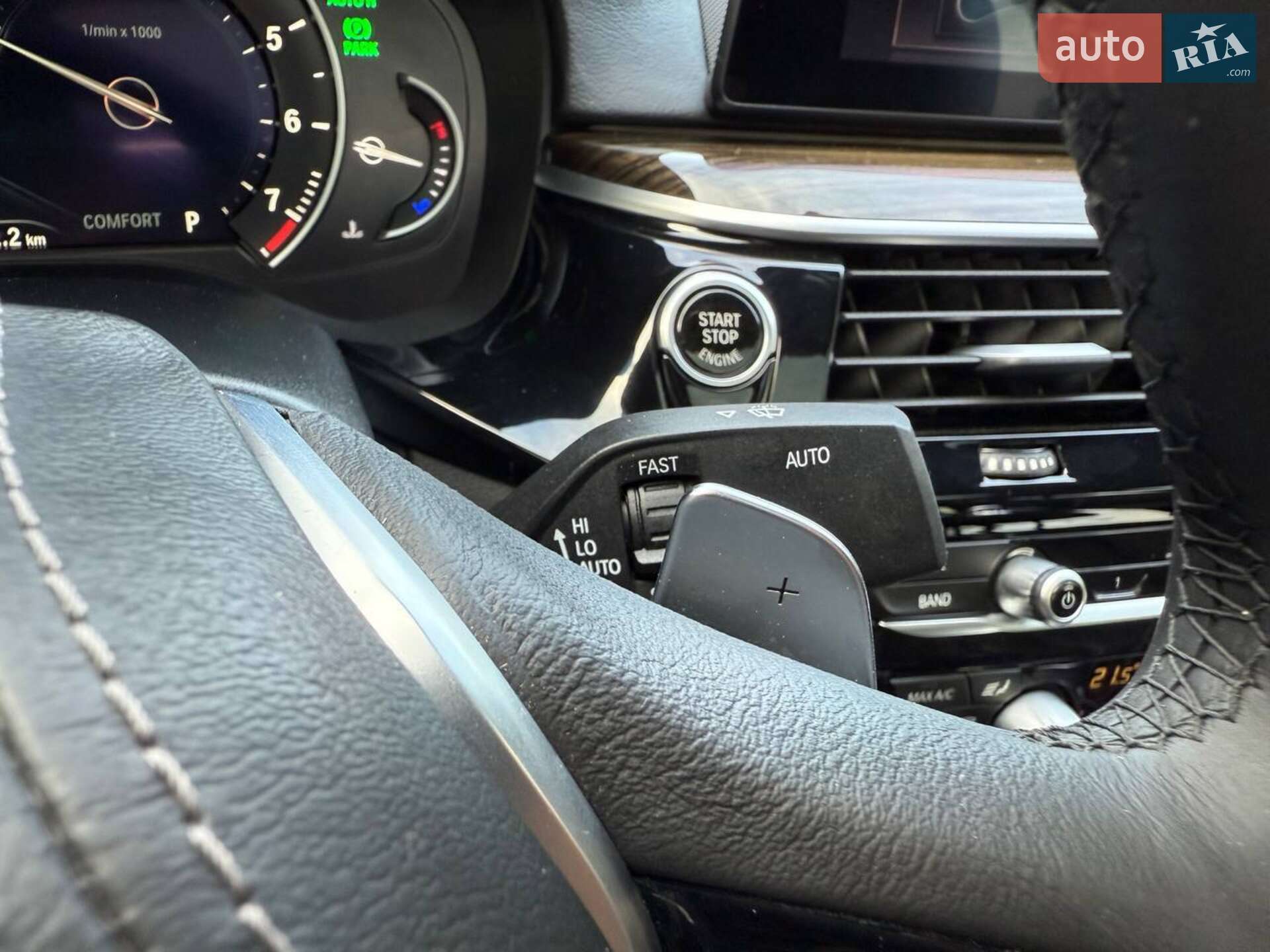 BMW 5 Series 2019 VIN WBAJA5C56KBX49041 фото оголошення 21 з 33
