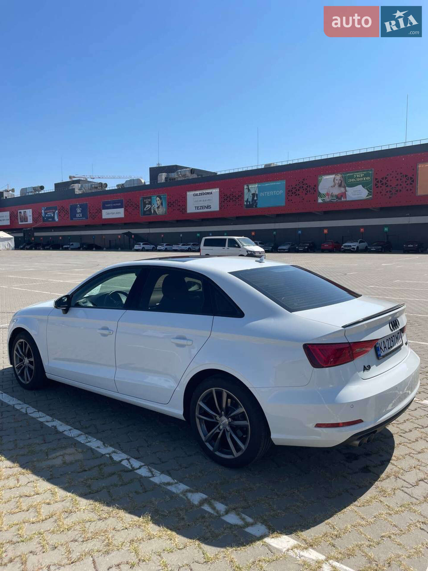 Audi A3 2016 VIN WAUZZZ8V2G1112057 фото оголошення 5 з 11