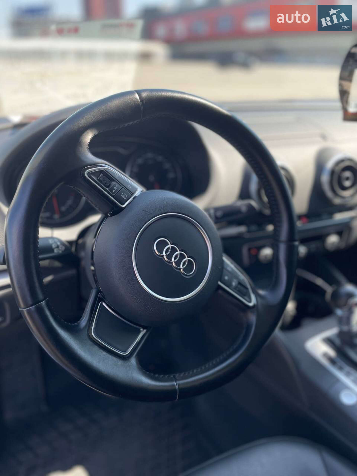 Audi A3 2016 VIN WAUZZZ8V2G1112057 фото оголошення 11 з 11