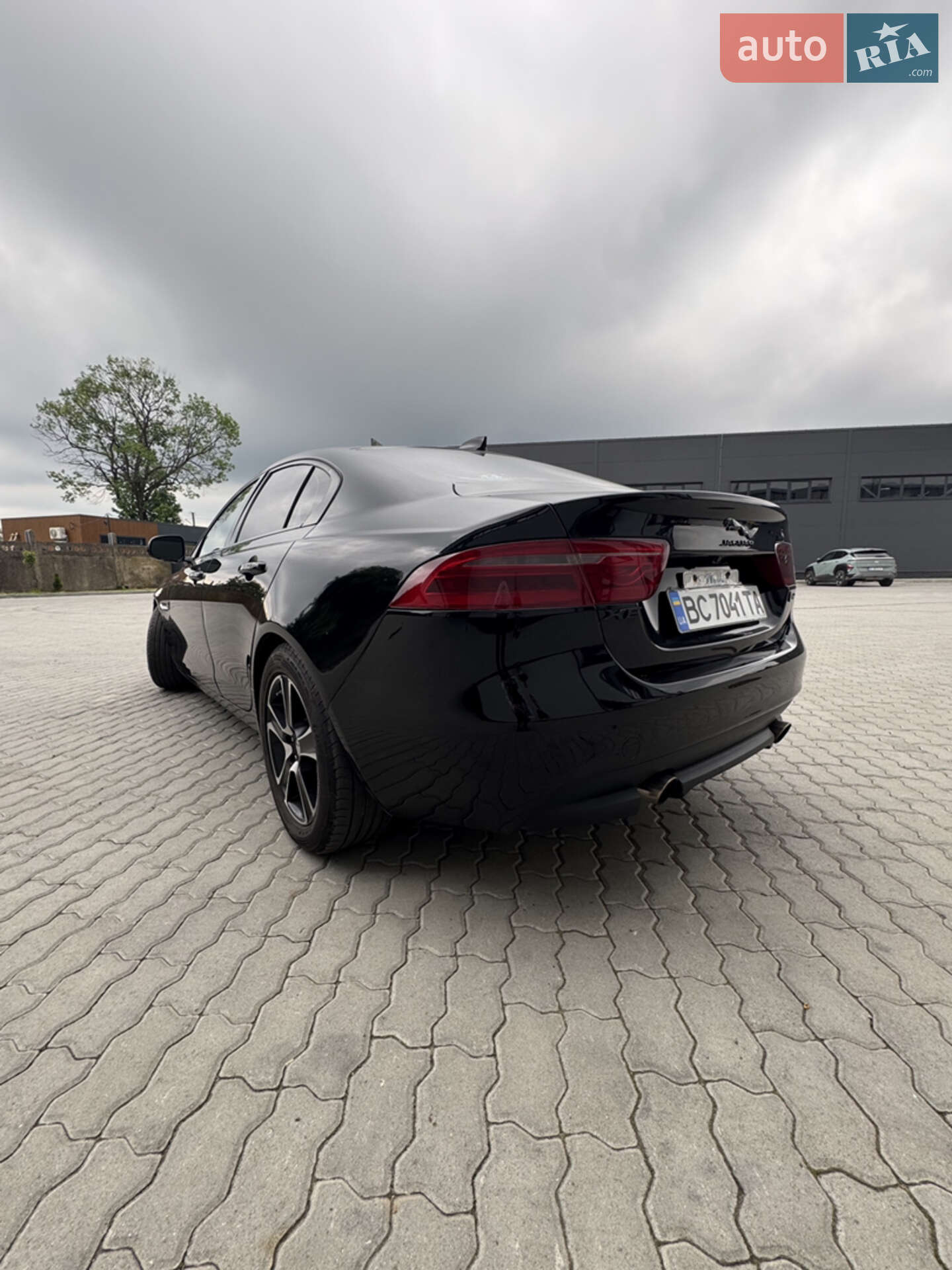 Jaguar XE 2017 VIN SAJAE4FX5JCP32319 фото оголошення 8 з 32