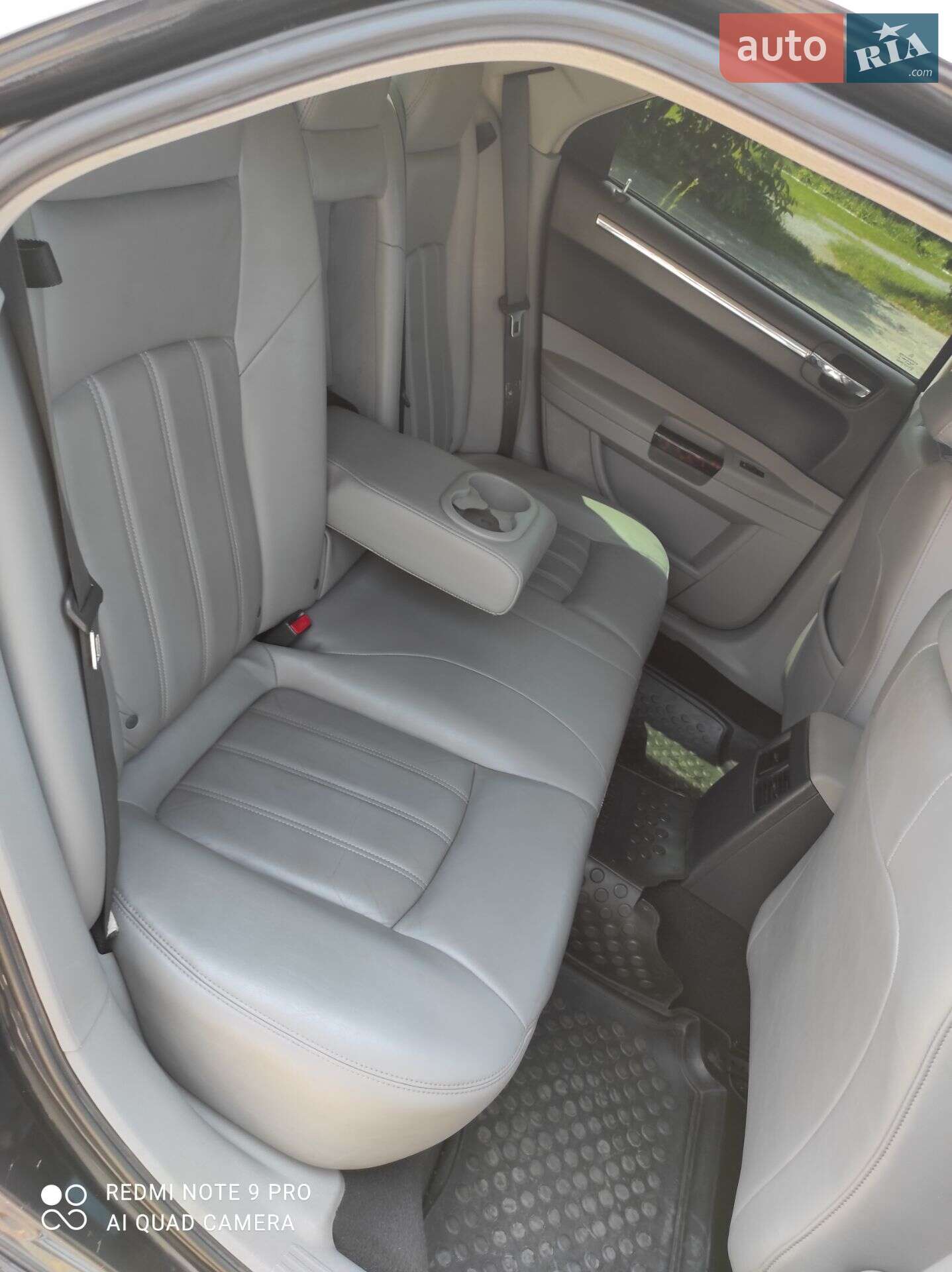 Chrysler 300C 2005 VIN 1C3H8B3R06Y109154 фото оголошення 21 з 42