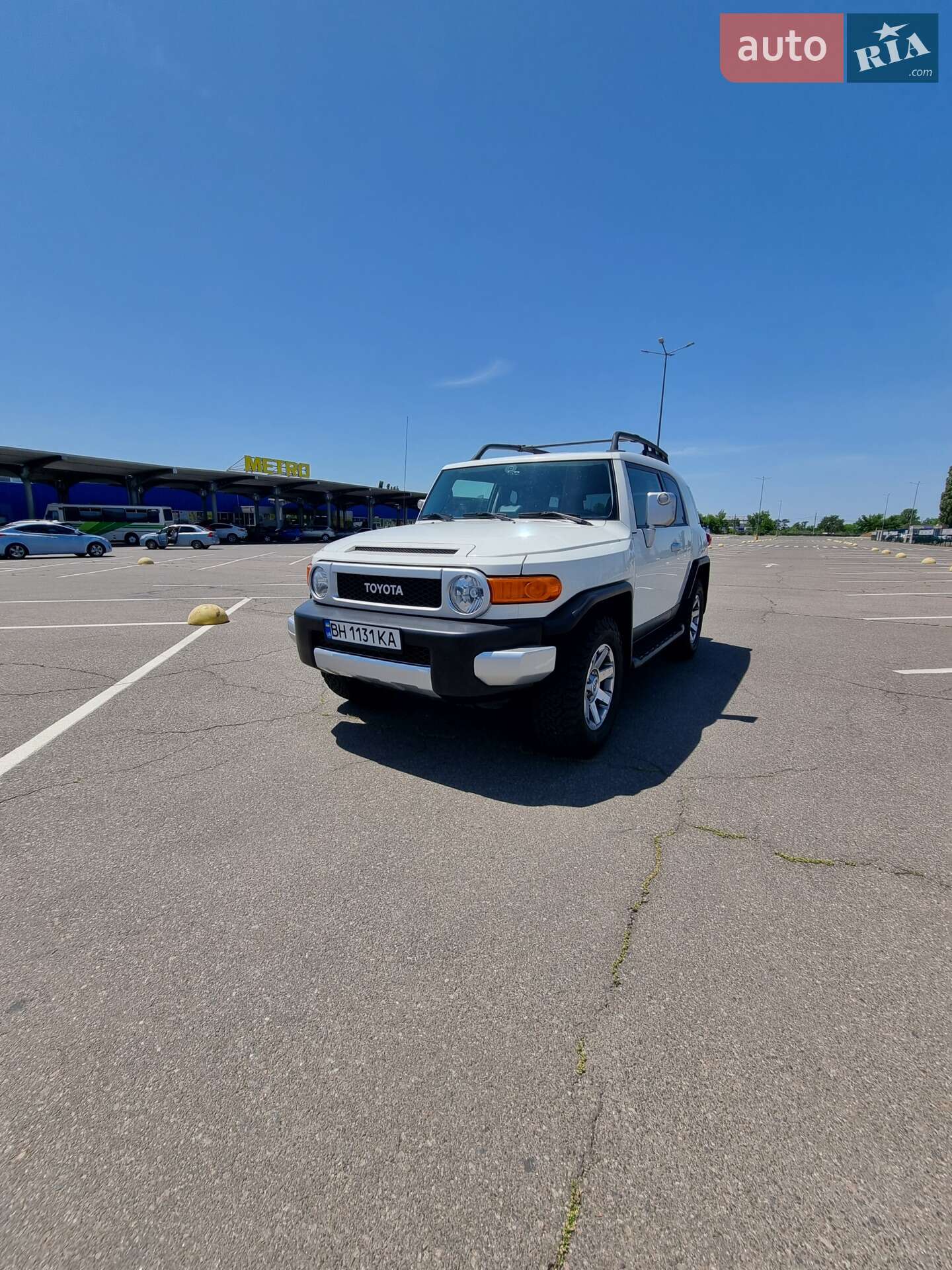 Toyota FJ Cruiser 2013 VIN JTEBU4BF9EK175862 фото оголошення 5 з 15