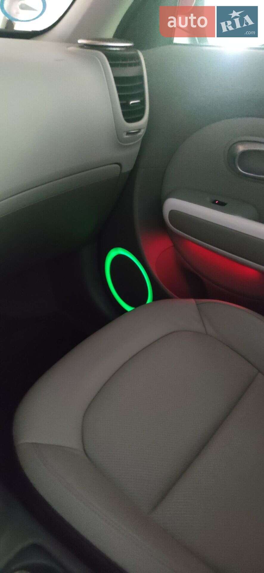 Kia Soul EV 2015 VIN KNAJX81EFF7003910 фото оголошення 6 з 7