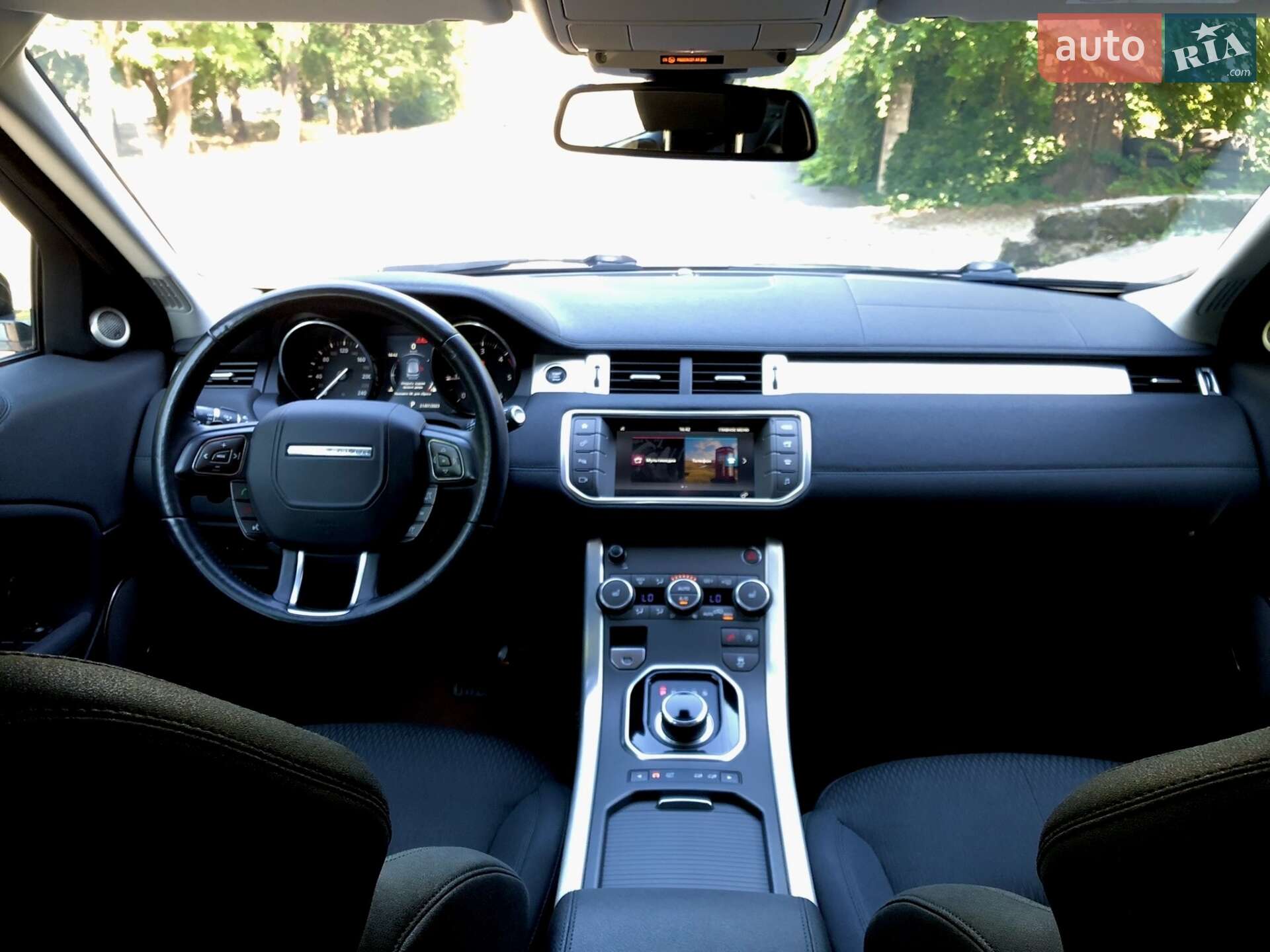 Land Rover Range Rover Evoque 2017 VIN SALVA2BN8HH247764 фото оголошення 6 з 11