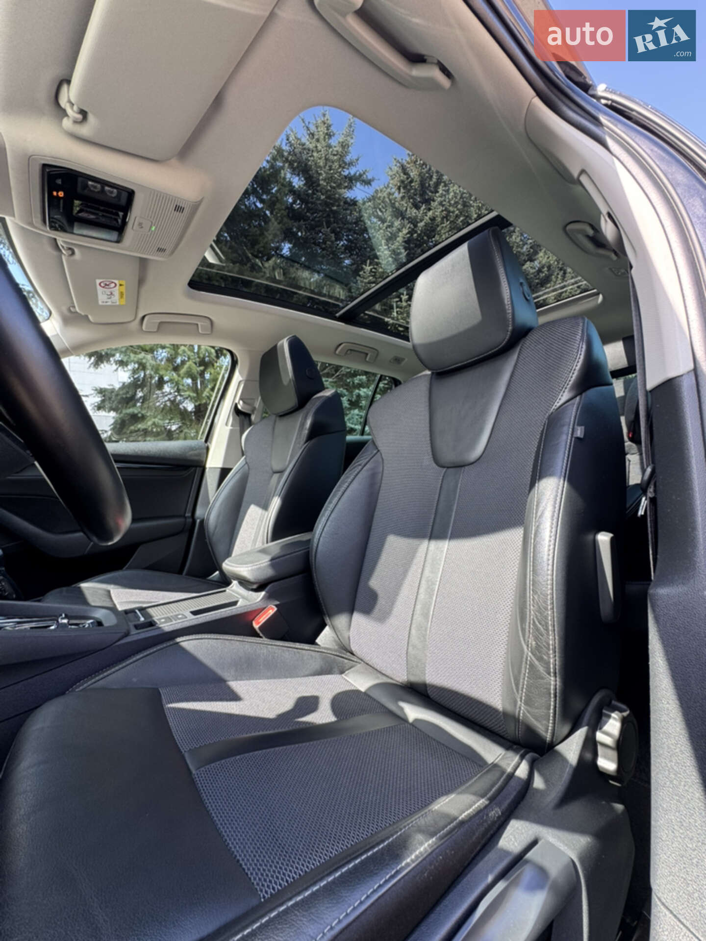 Skoda Octavia 2020 VIN TMBJJ7NX3LY036870 фото оголошення 32 з 39