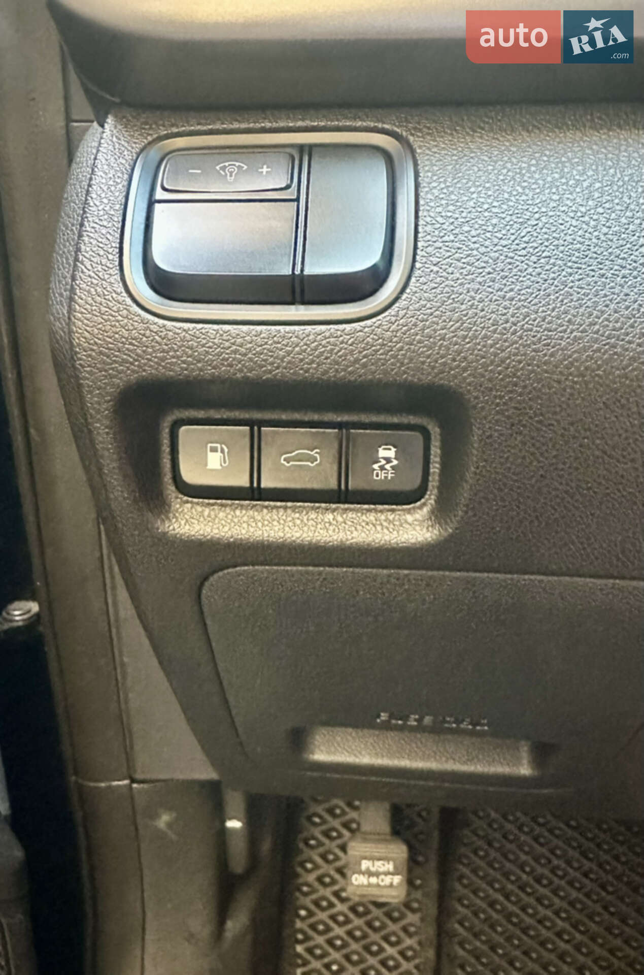 Kia K5 2016 VIN KNAGT416BGA076114 фото оголошення 2 з 13