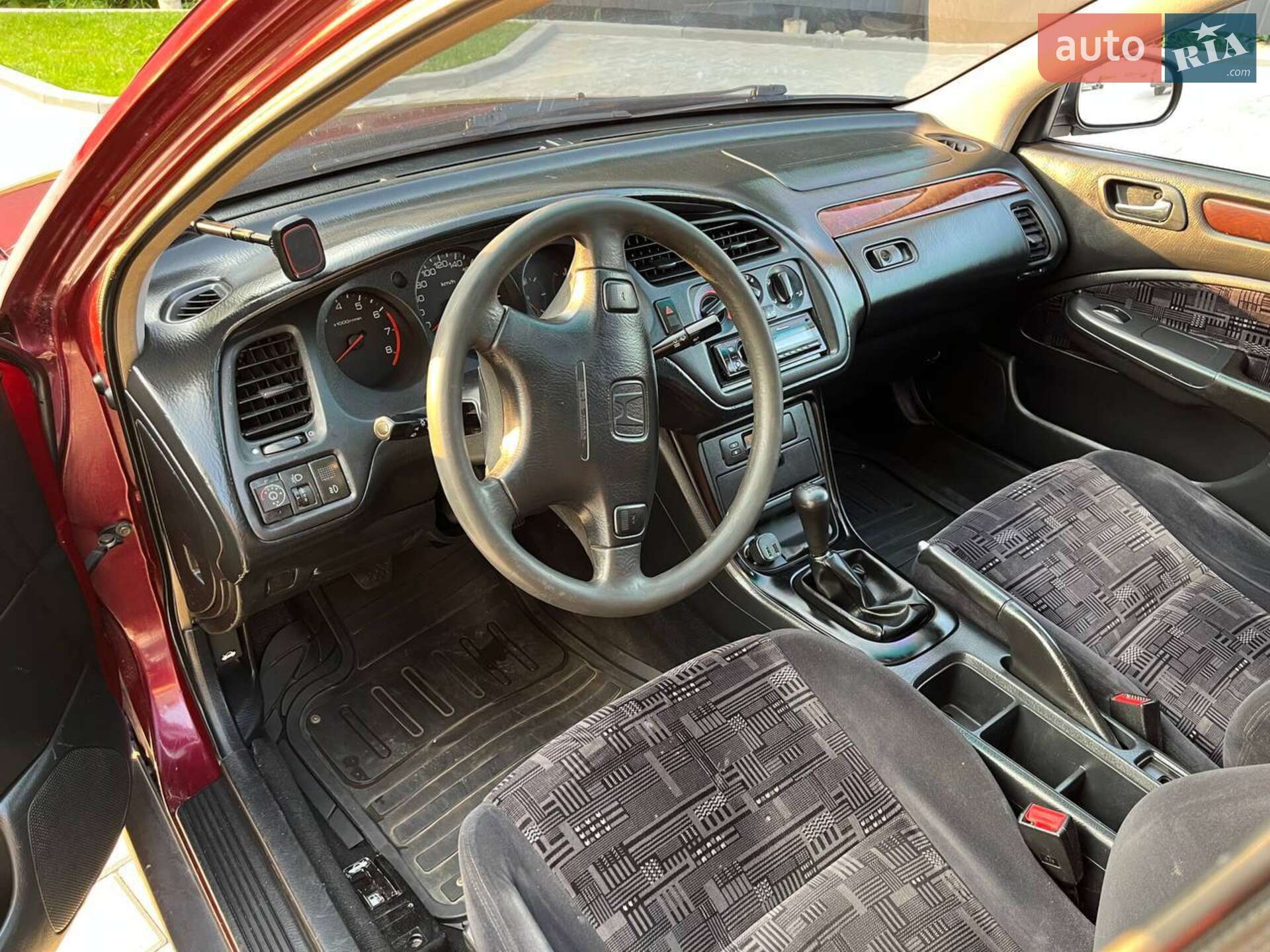 Honda Accord 2000 VIN SHHCG9640YU026804 фото оголошення 9 з 16