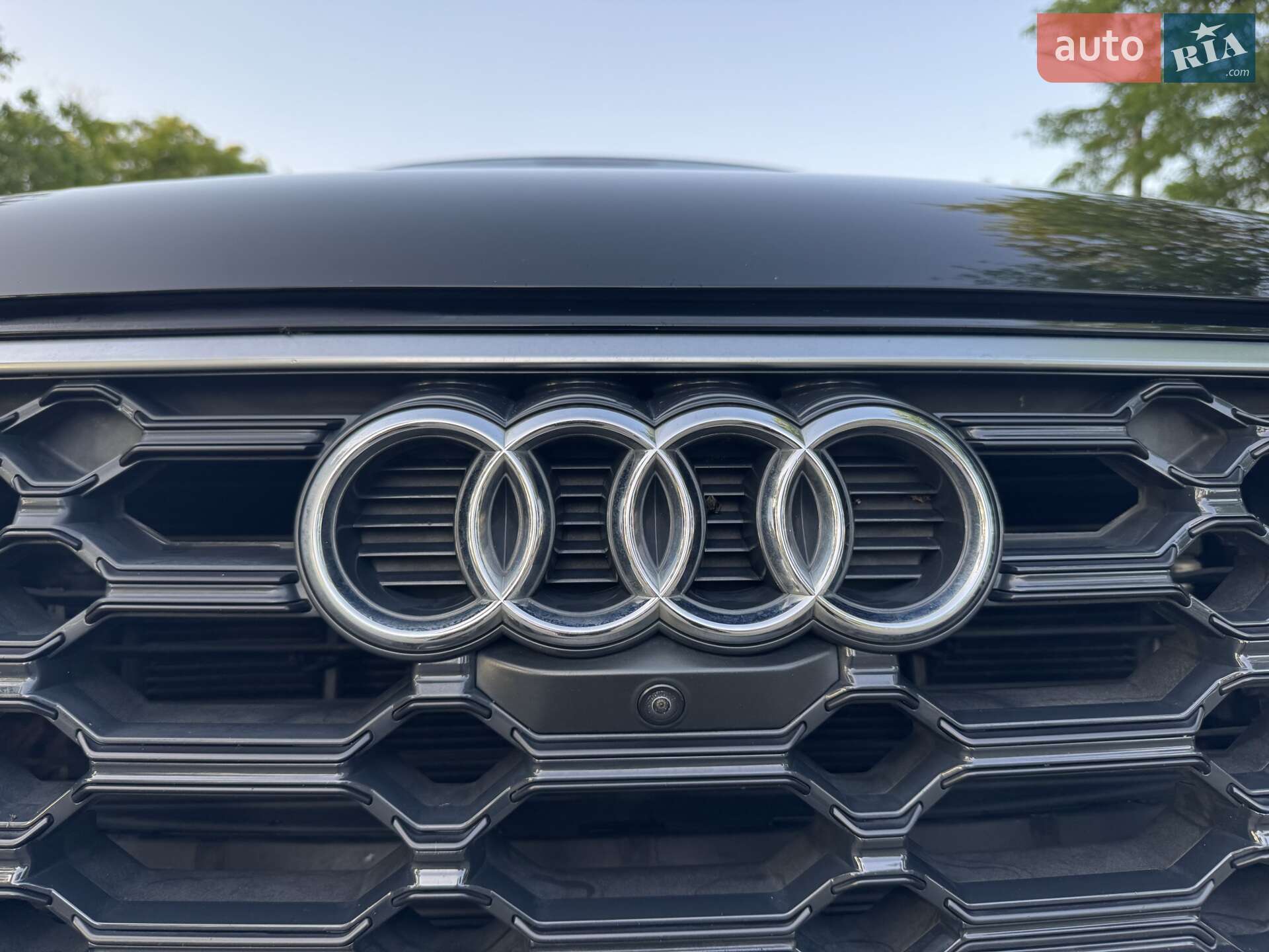Audi Q5 2021 VIN WA1EAAFY2N2045467 фото оголошення 13 з 40