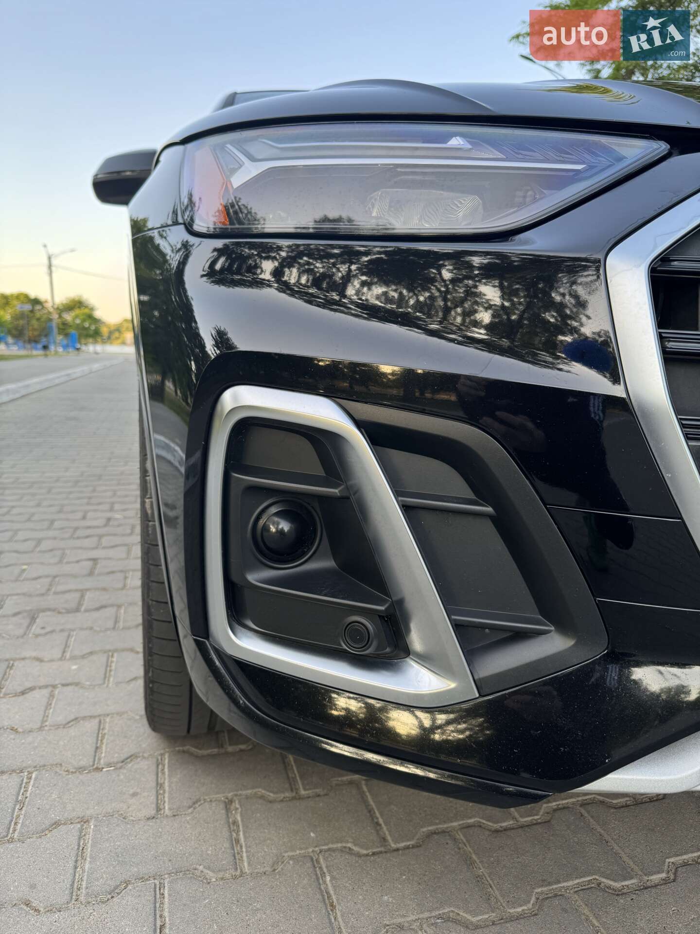 Audi Q5 2021 VIN WA1EAAFY2N2045467 фото оголошення 14 з 40