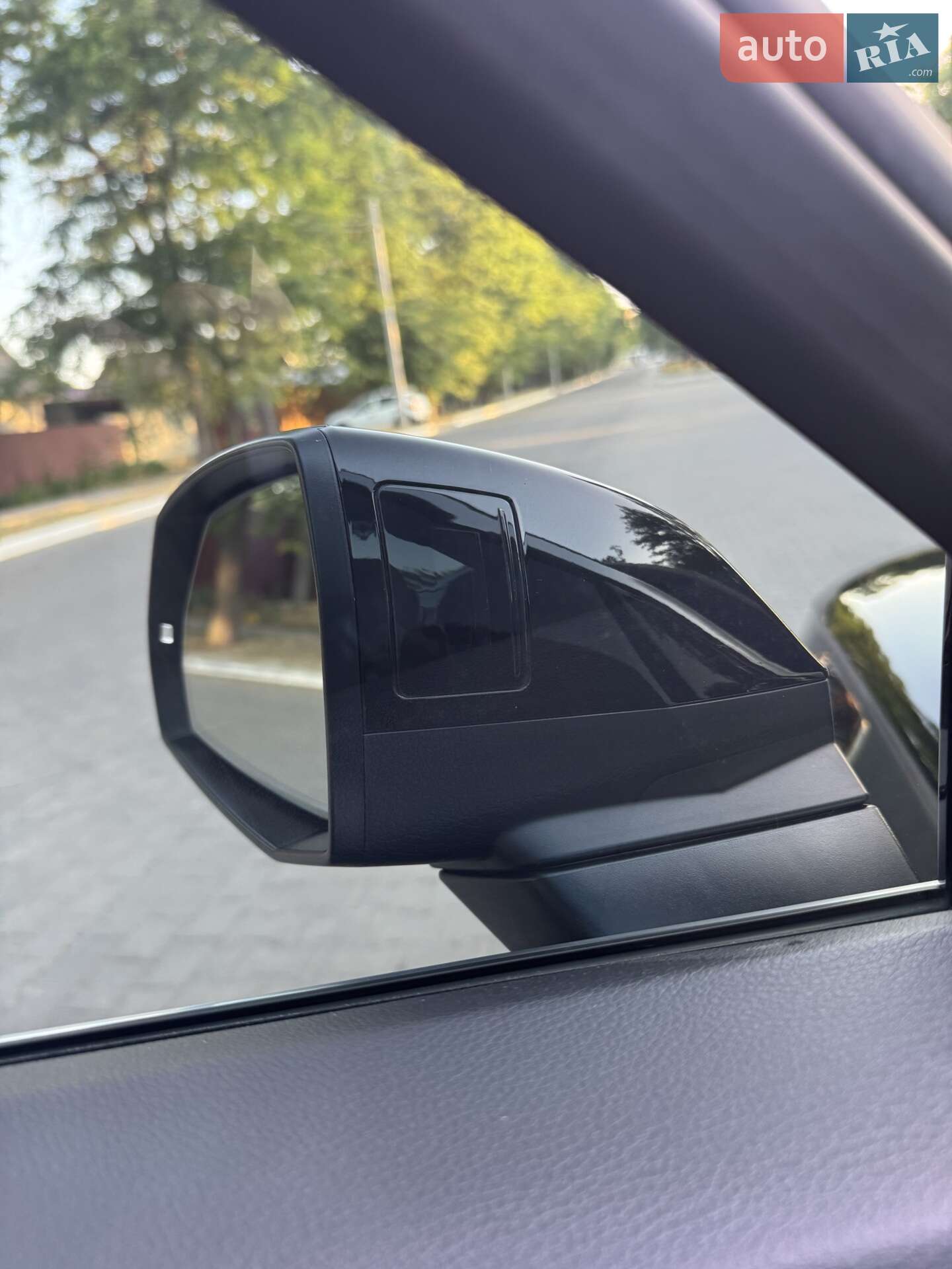 Audi Q5 2021 VIN WA1EAAFY2N2045467 фото оголошення 40 з 40