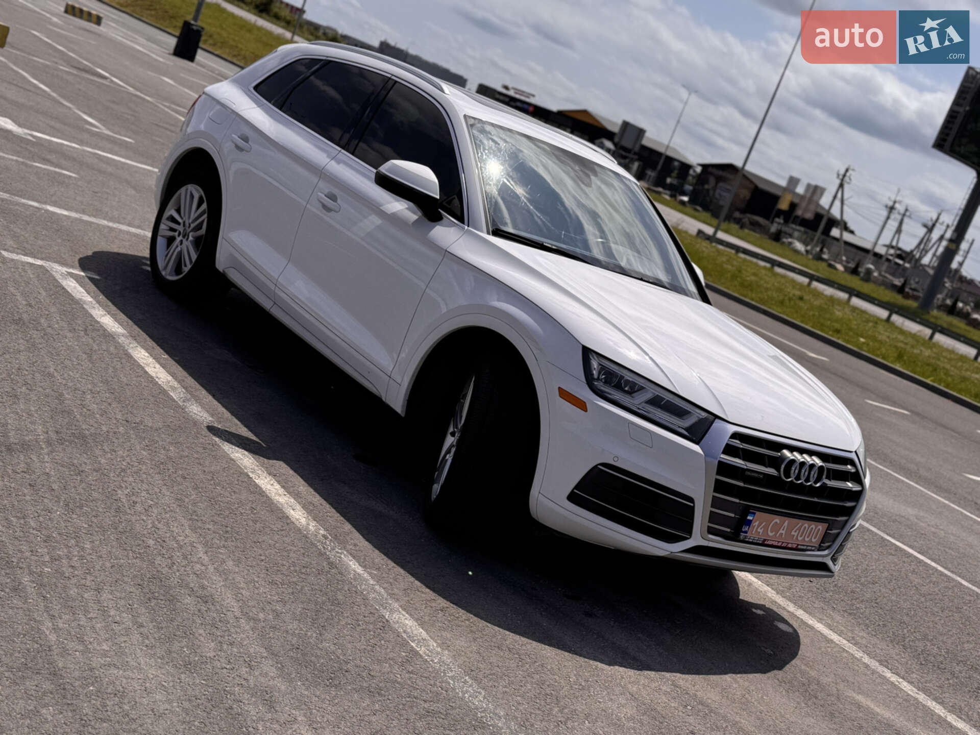 Audi Q5 2017 VIN WA1BNAFY8J2015021 фото оголошення 5 з 36