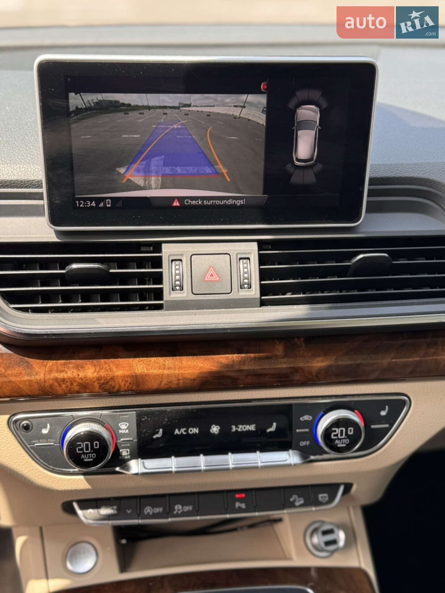 Audi Q5 2017 VIN WA1BNAFY8J2015021 фото оголошення 8 з 36