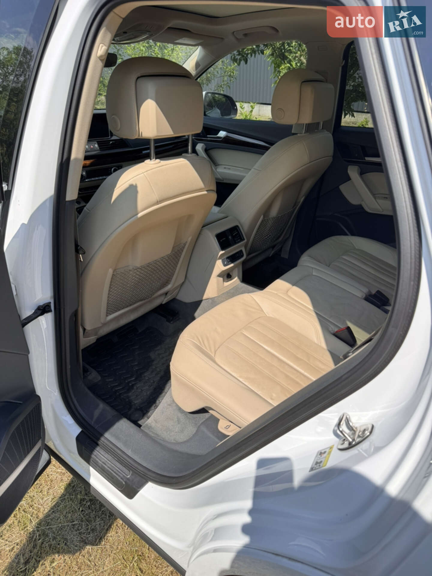 Audi Q5 2017 VIN WA1BNAFY8J2015021 фото оголошення 31 з 36