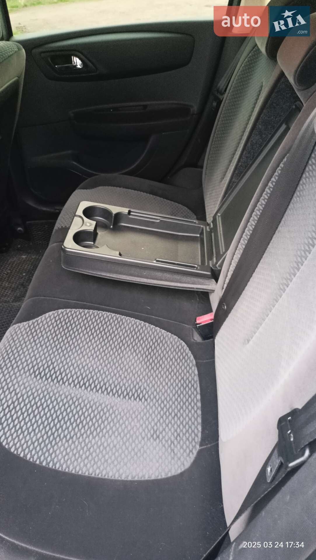 Citroen C4 2007 VIN VF7LC9HZH74720932 фото оголошення 2 з 6