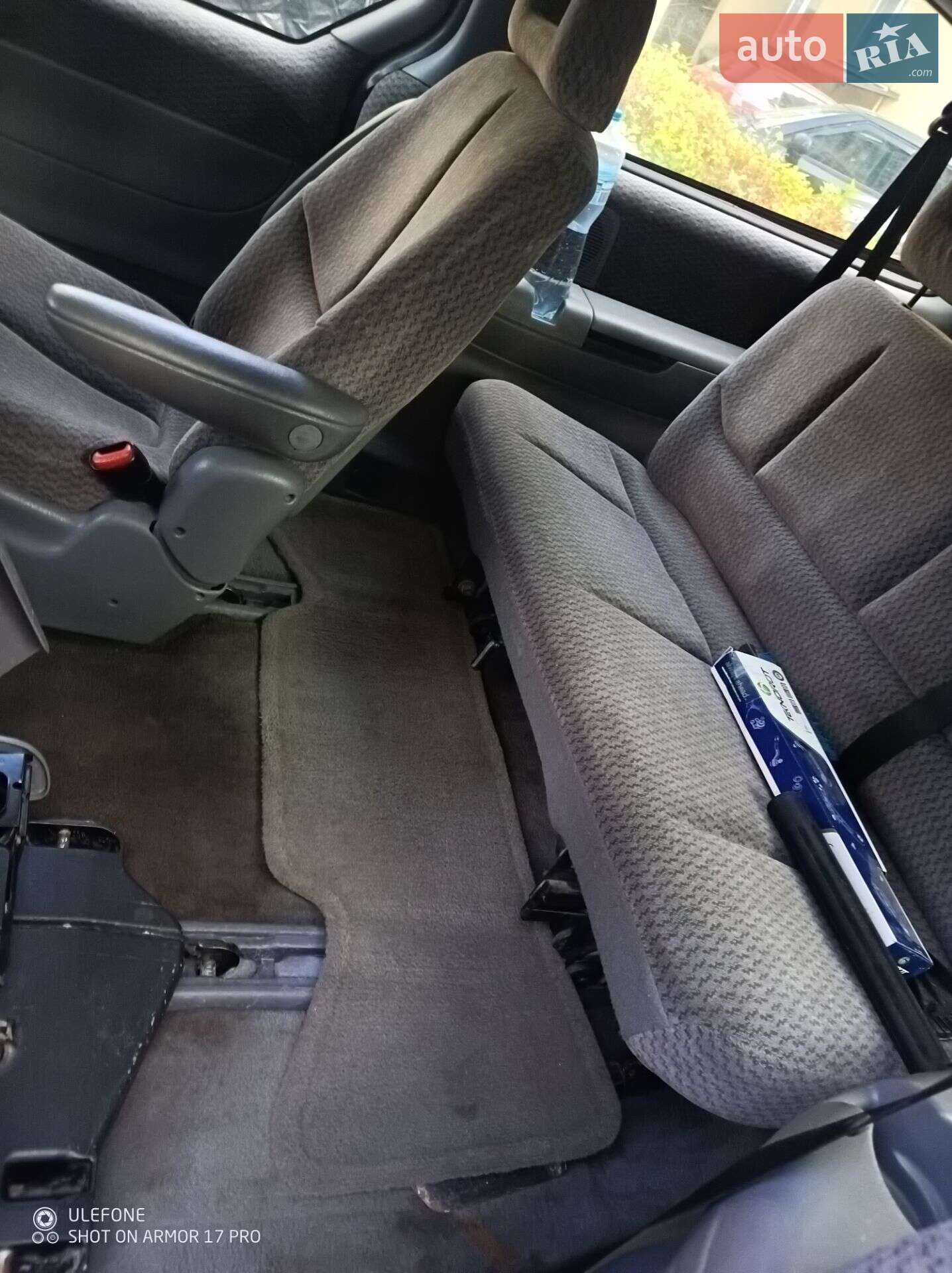 Chrysler Grand Voyager 1999 VIN 1C4GYN5BXYU505742 фото оголошення 4 з 5