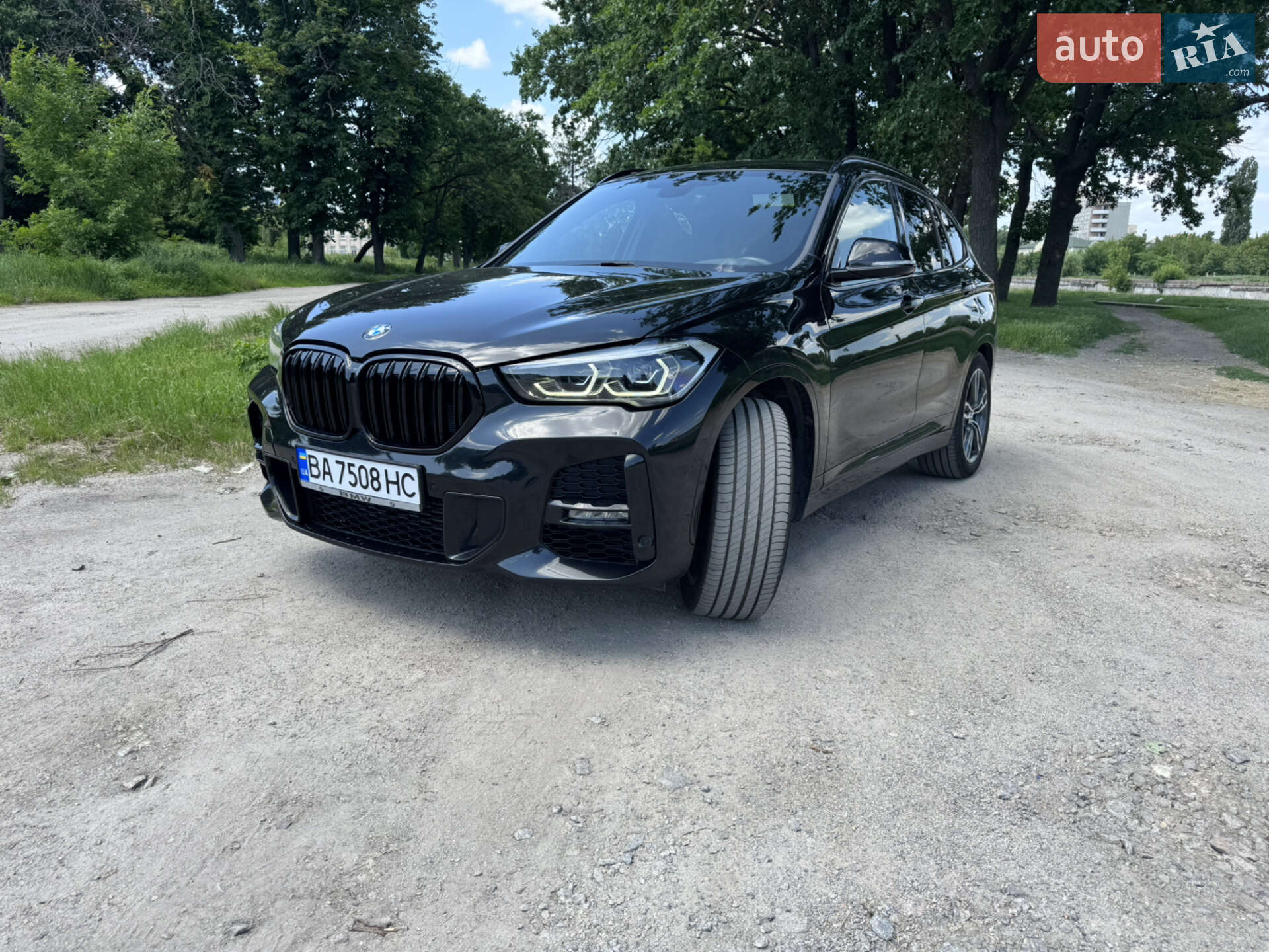 BMW X1 2019 VIN WBXHU7C55K5L11908 фото оголошення 4 з 4