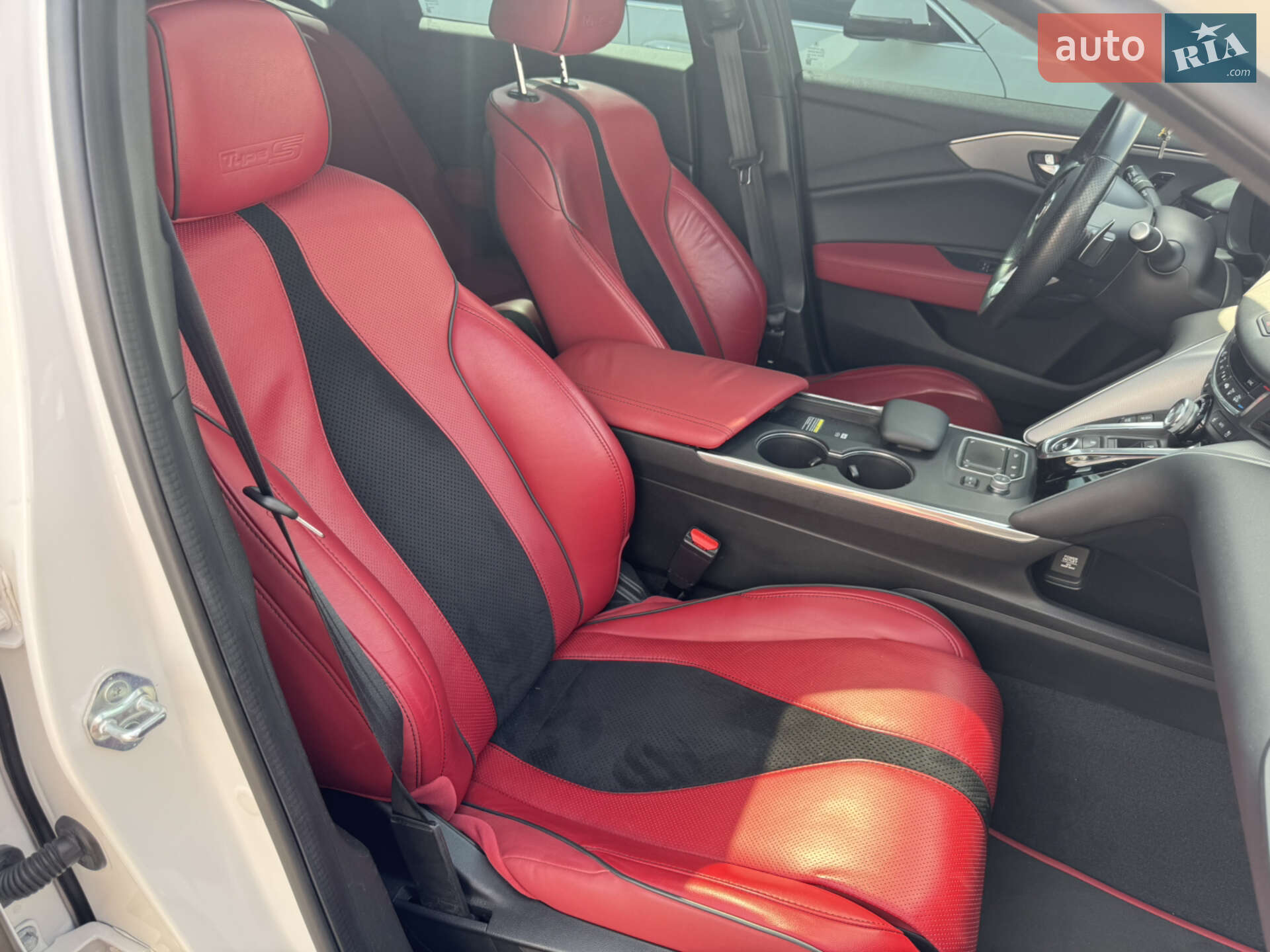 Acura TLX 2021 VIN 19UUB7F08MA001474 фото оголошення 19 з 25