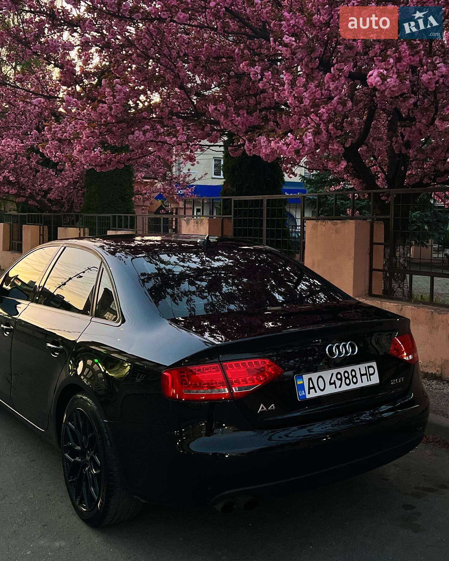 Audi A4 2011 VIN WAUEFAFLXBN046367 фото оголошення 2 з 5