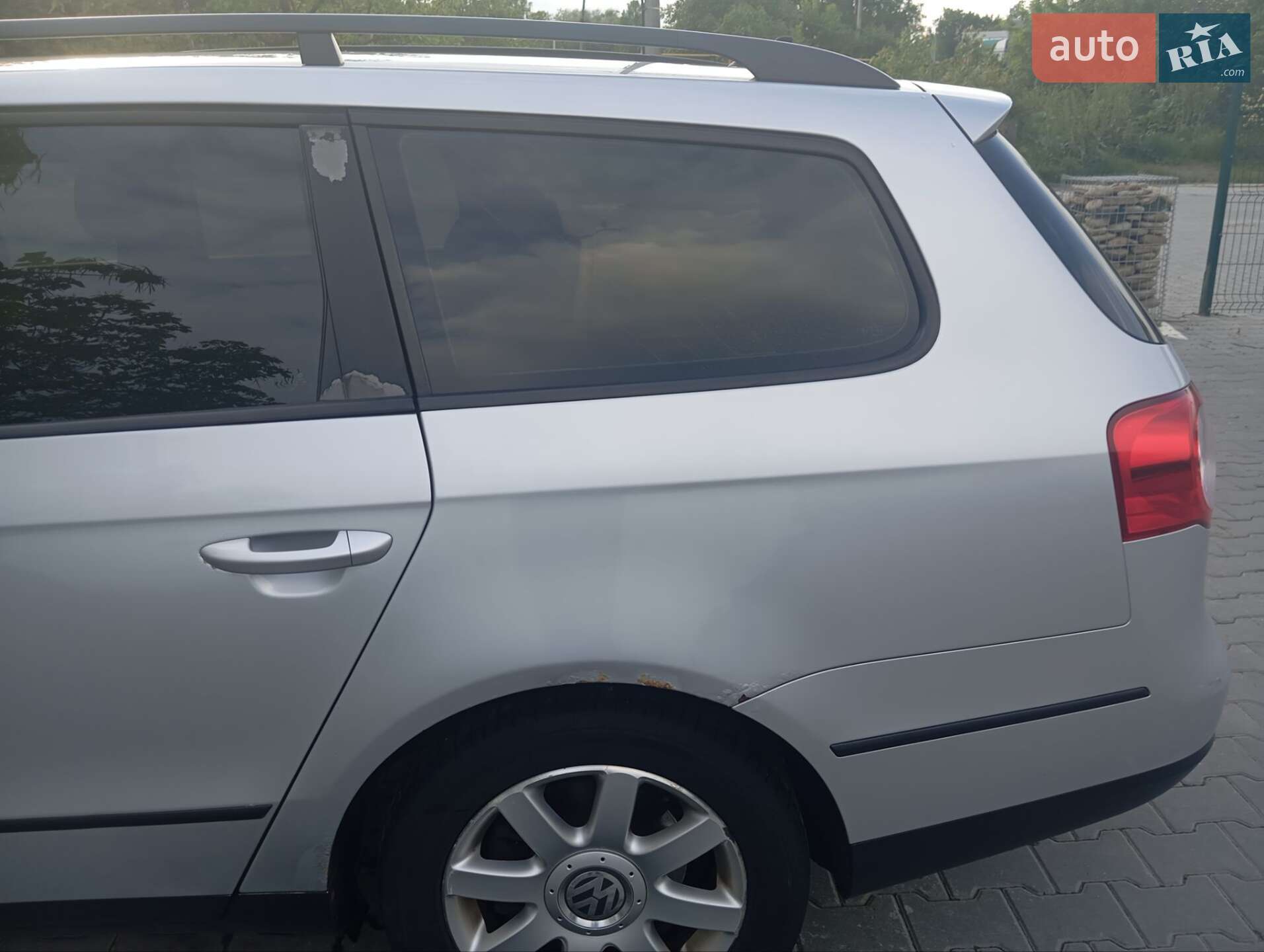 Volkswagen Passat 2010 VIN WVWZZZ3CZAE095743 фото оголошення 4 з 27