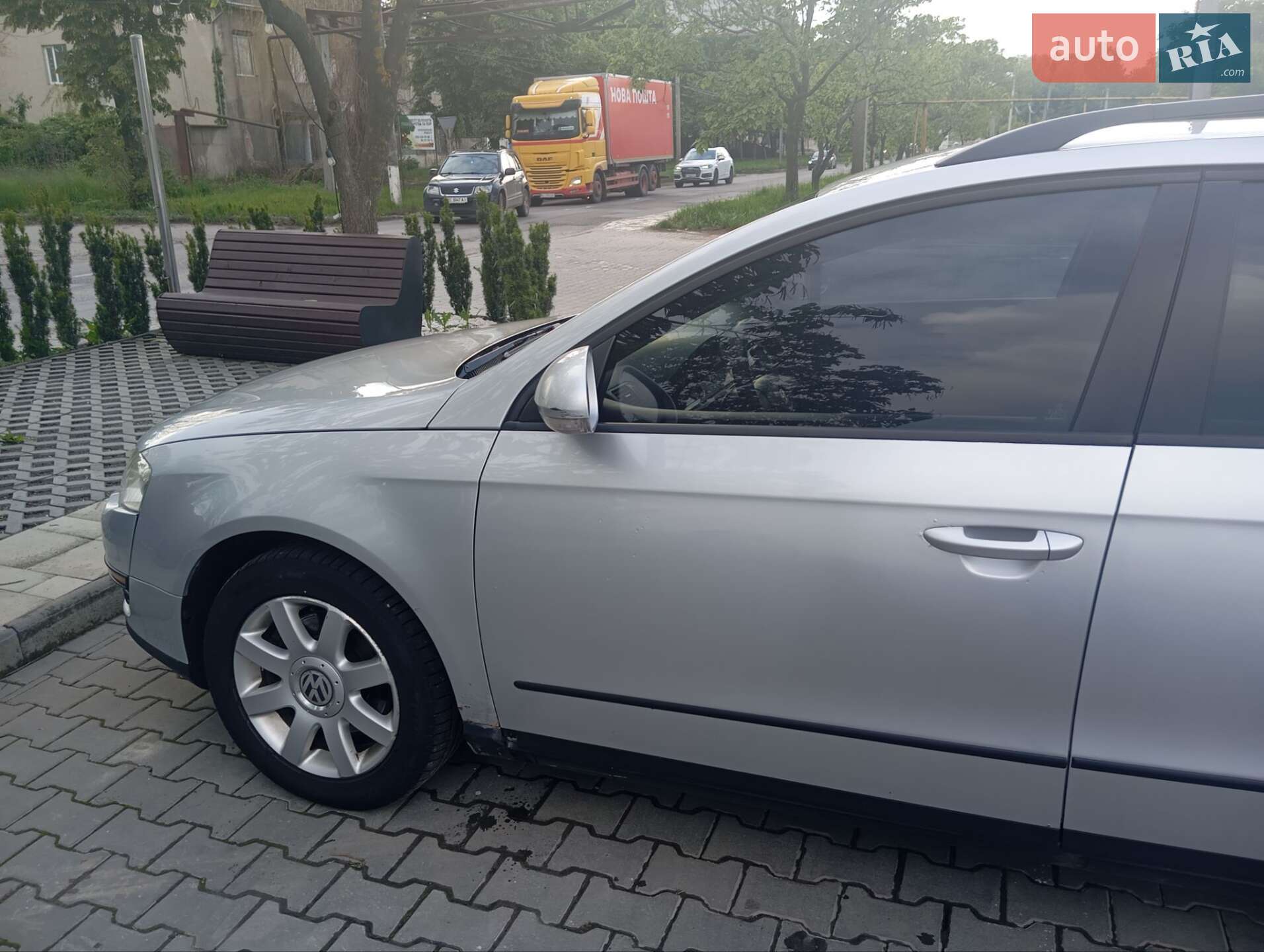 Volkswagen Passat 2010 VIN WVWZZZ3CZAE095743 фото оголошення 6 з 27