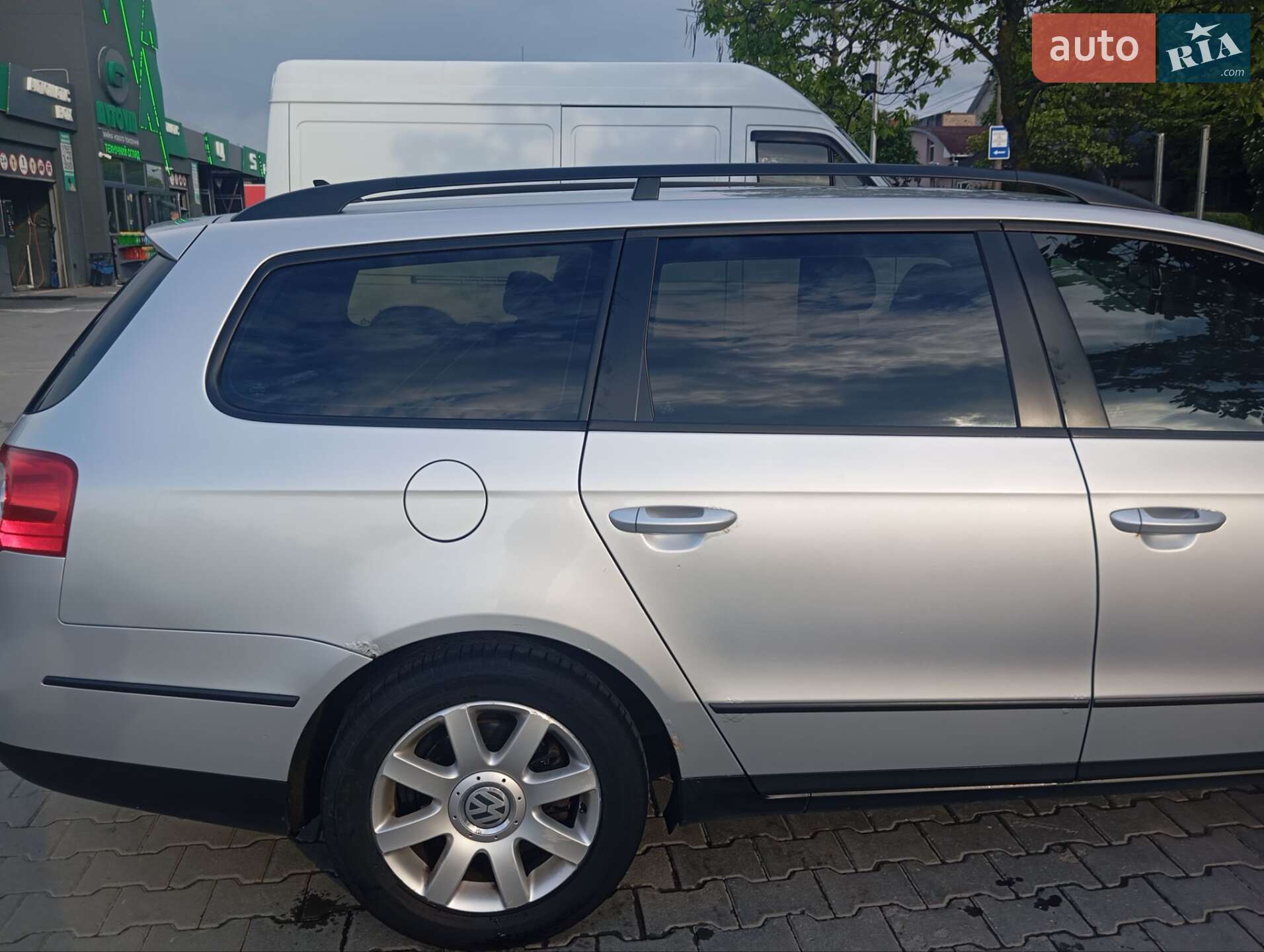Volkswagen Passat 2010 VIN WVWZZZ3CZAE095743 фото оголошення 9 з 27