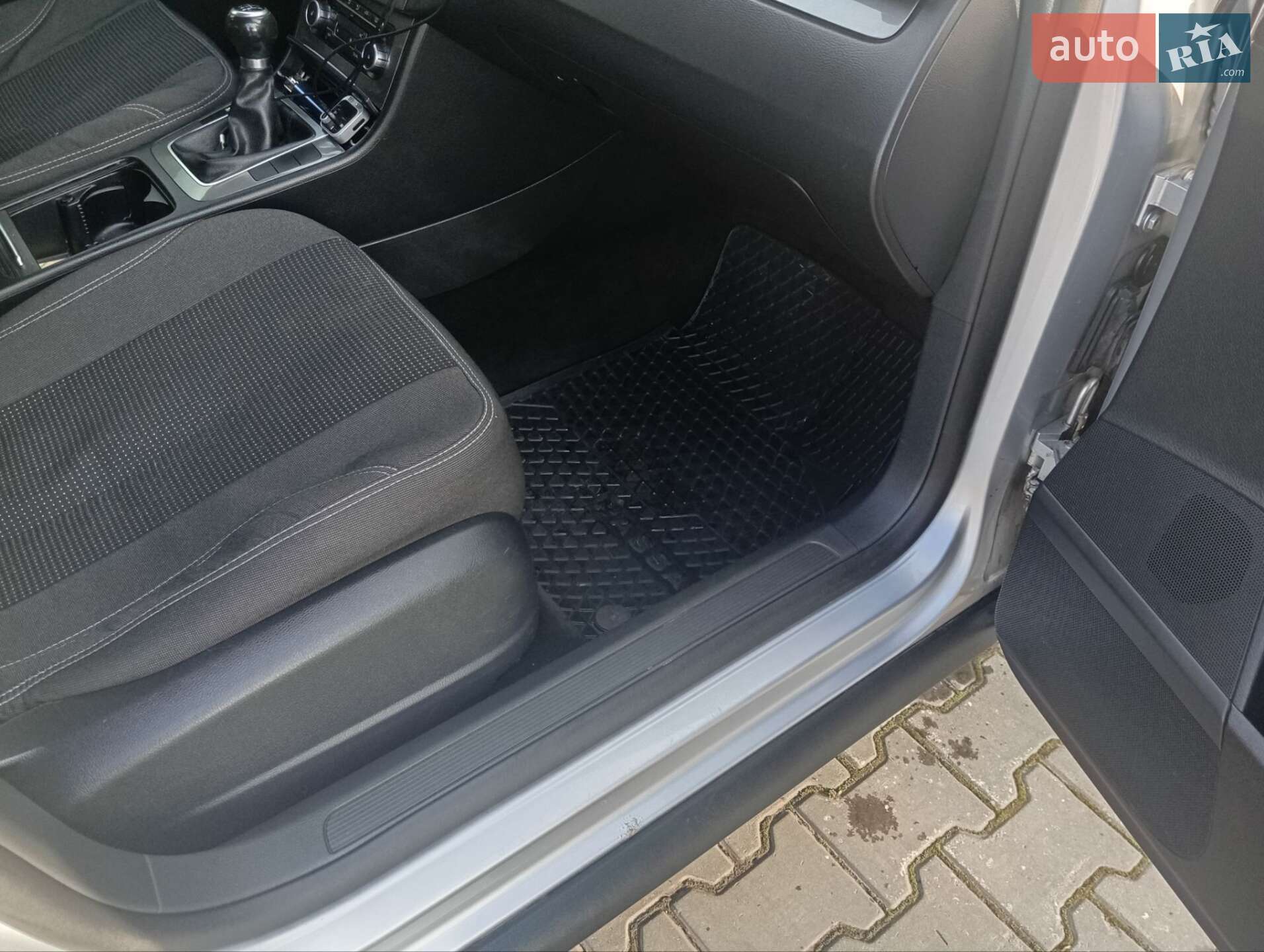 Volkswagen Passat 2010 VIN WVWZZZ3CZAE095743 фото оголошення 16 з 27