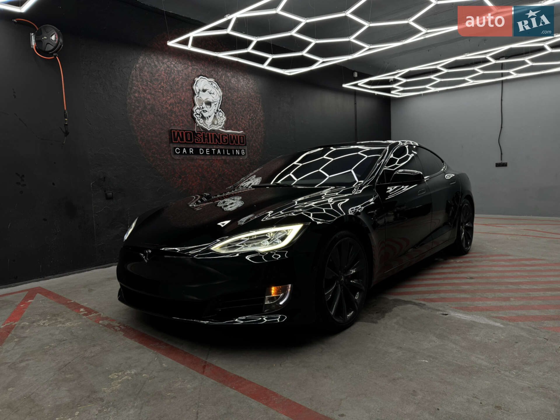 Tesla Model S 2017 VIN 5YJSA1E43HF219247 фото оголошення 2 з 28