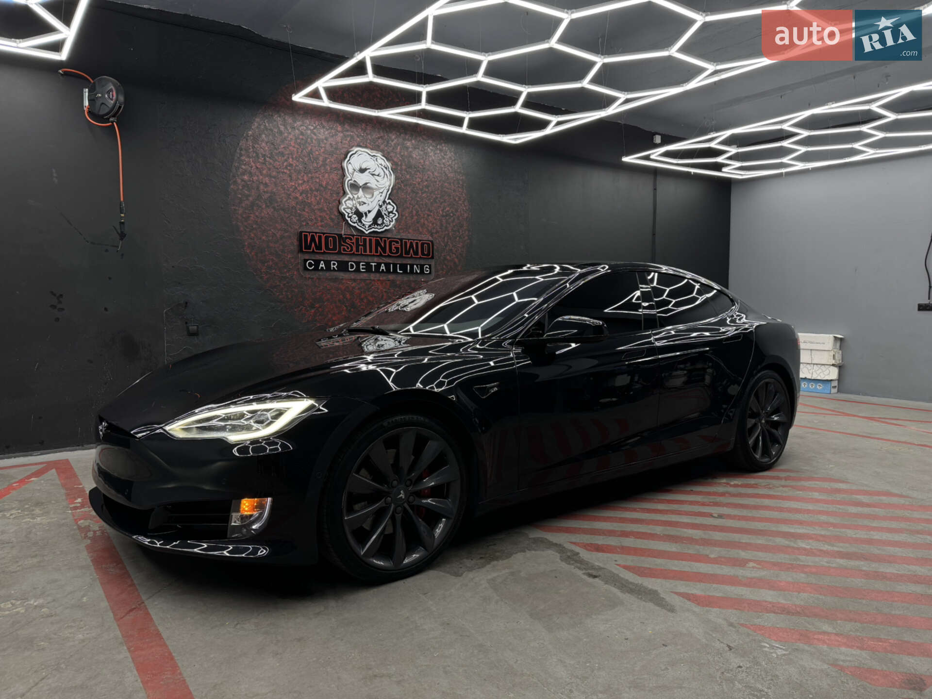 Tesla Model S 2017 VIN 5YJSA1E43HF219247 фото оголошення 3 з 28