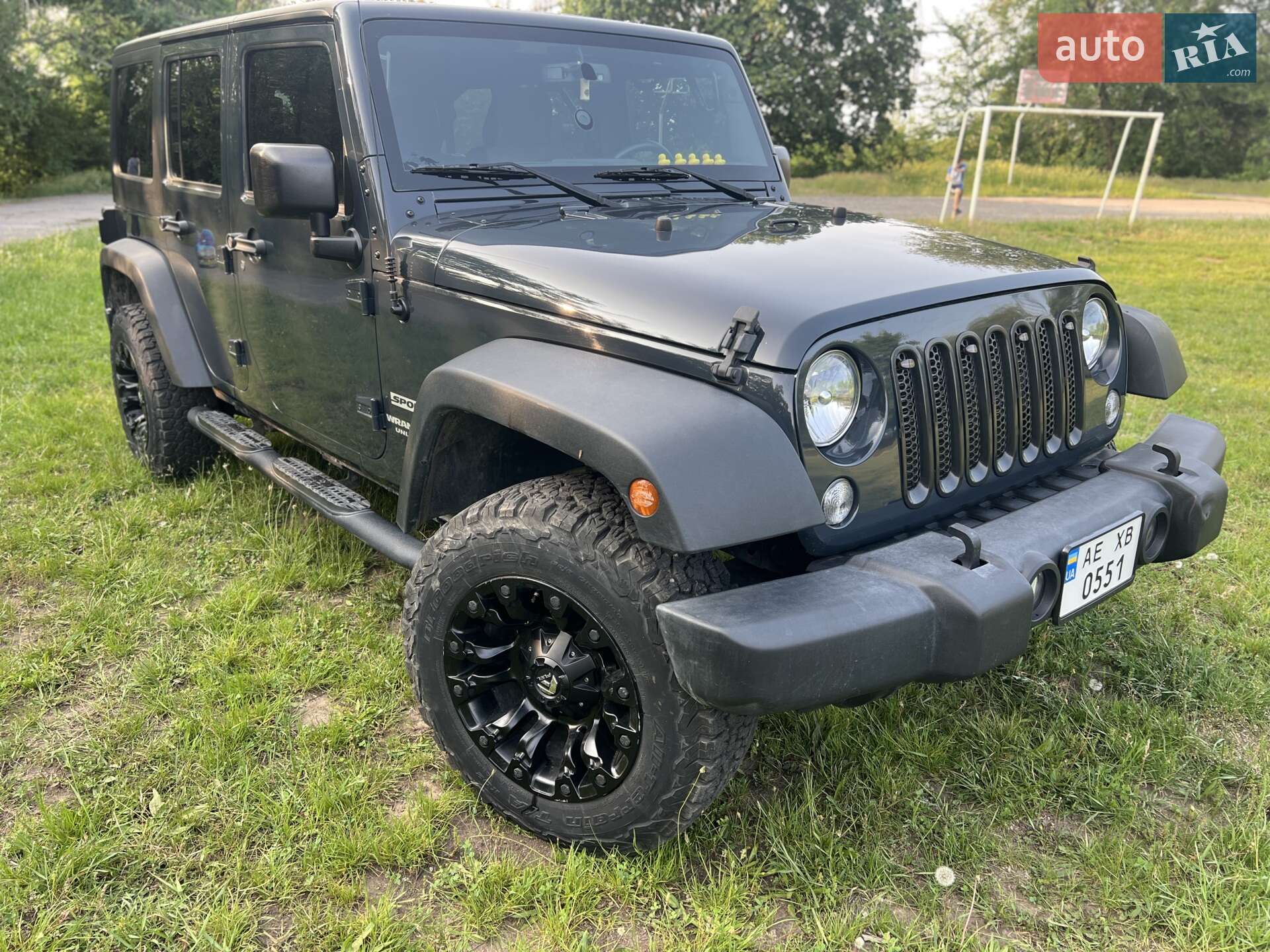 Jeep Wrangler 2016 VIN 1C4BJWDG8HL536690 фото оголошення 2 з 59
