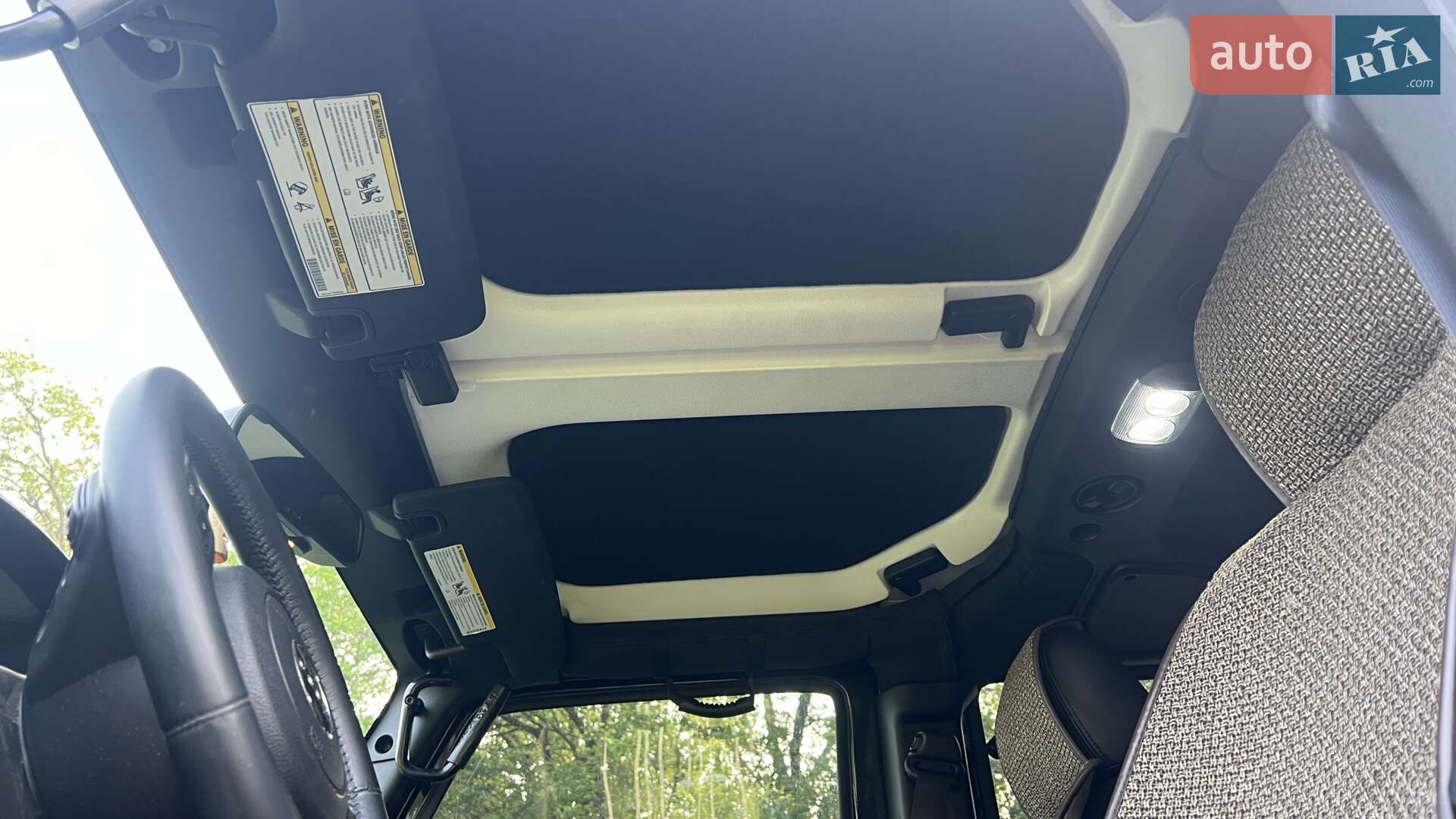 Jeep Wrangler 2016 VIN 1C4BJWDG8HL536690 фото оголошення 32 з 59