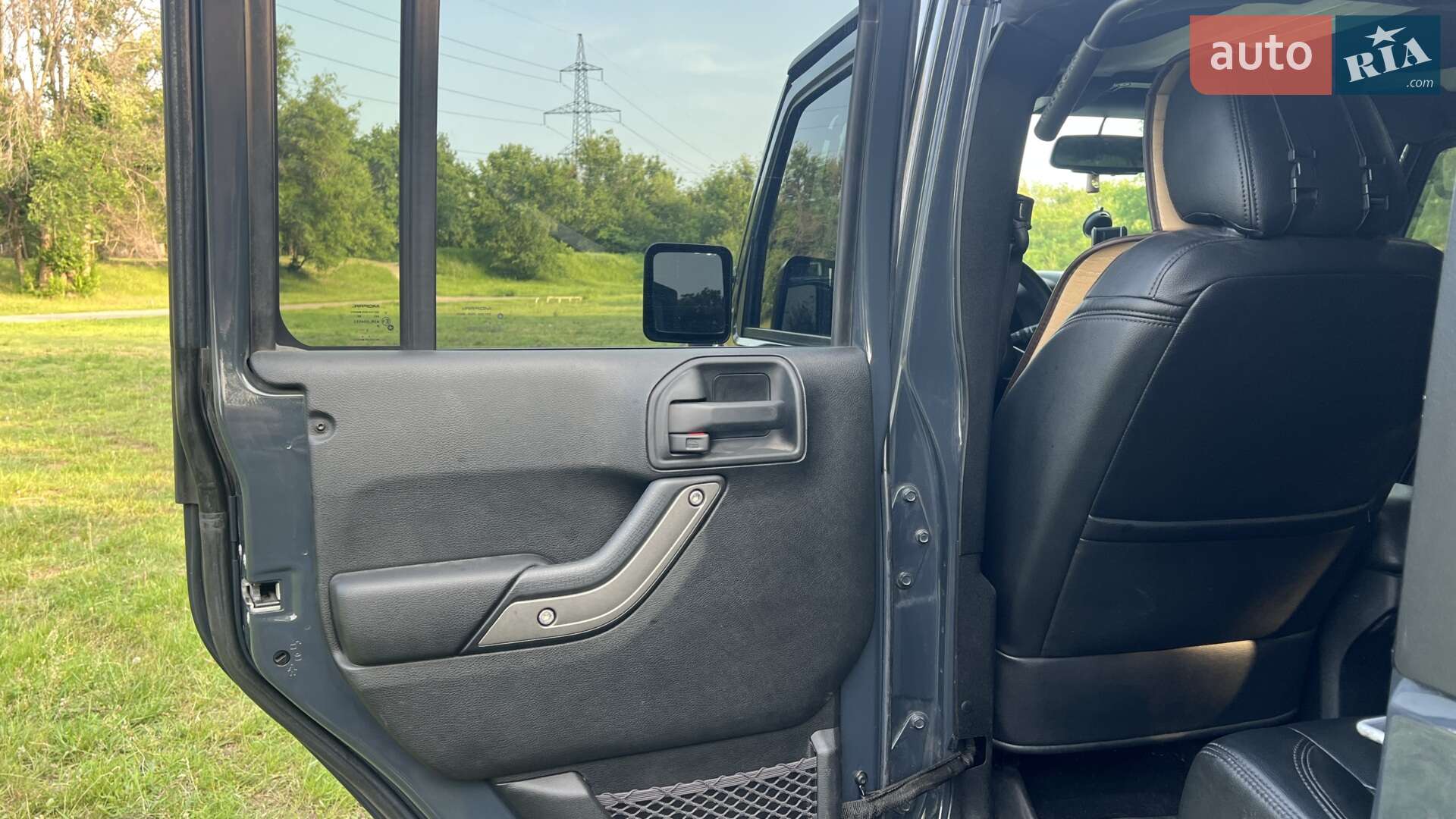 Jeep Wrangler 2016 VIN 1C4BJWDG8HL536690 фото оголошення 36 з 59