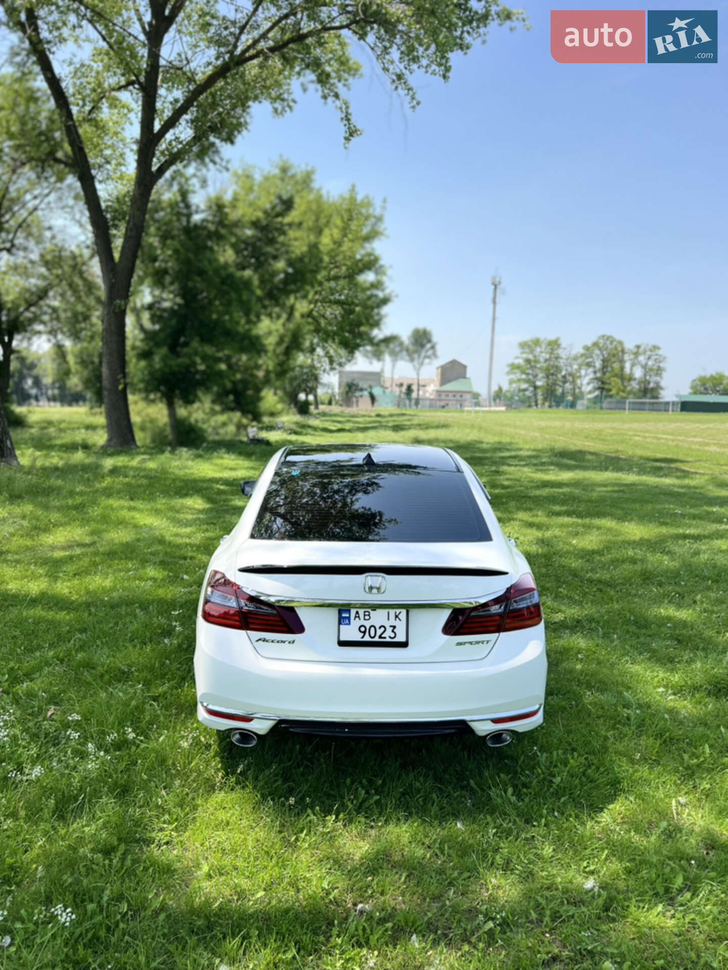 Honda Accord 2016 VIN 1HGCR2F58GA239741 фото оголошення 9 з 43