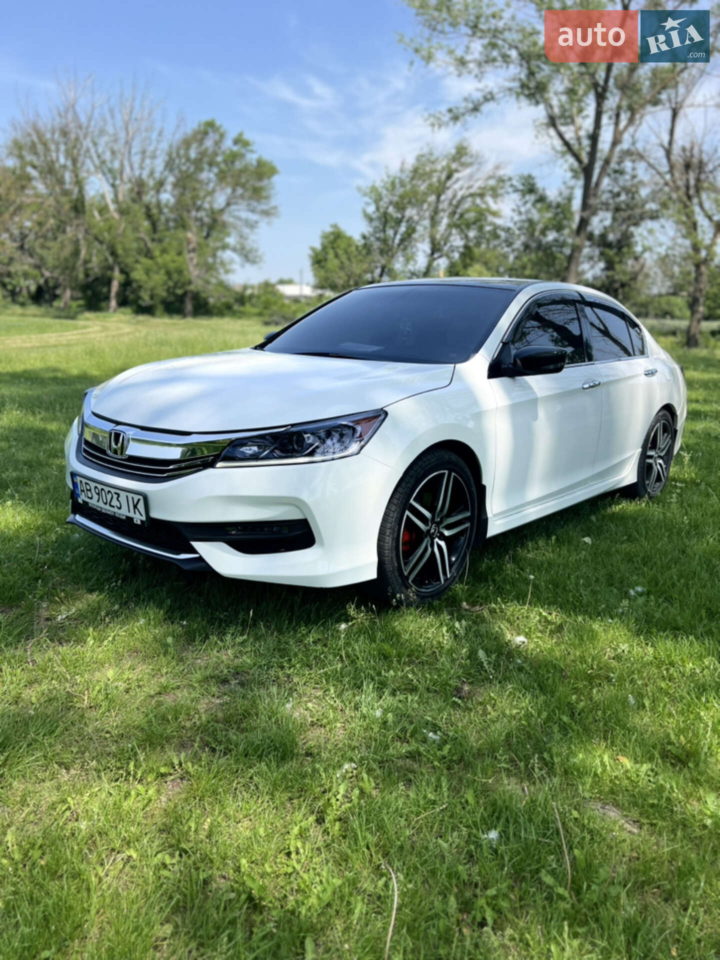 Honda Accord 2016 VIN 1HGCR2F58GA239741 фото оголошення 42 з 43